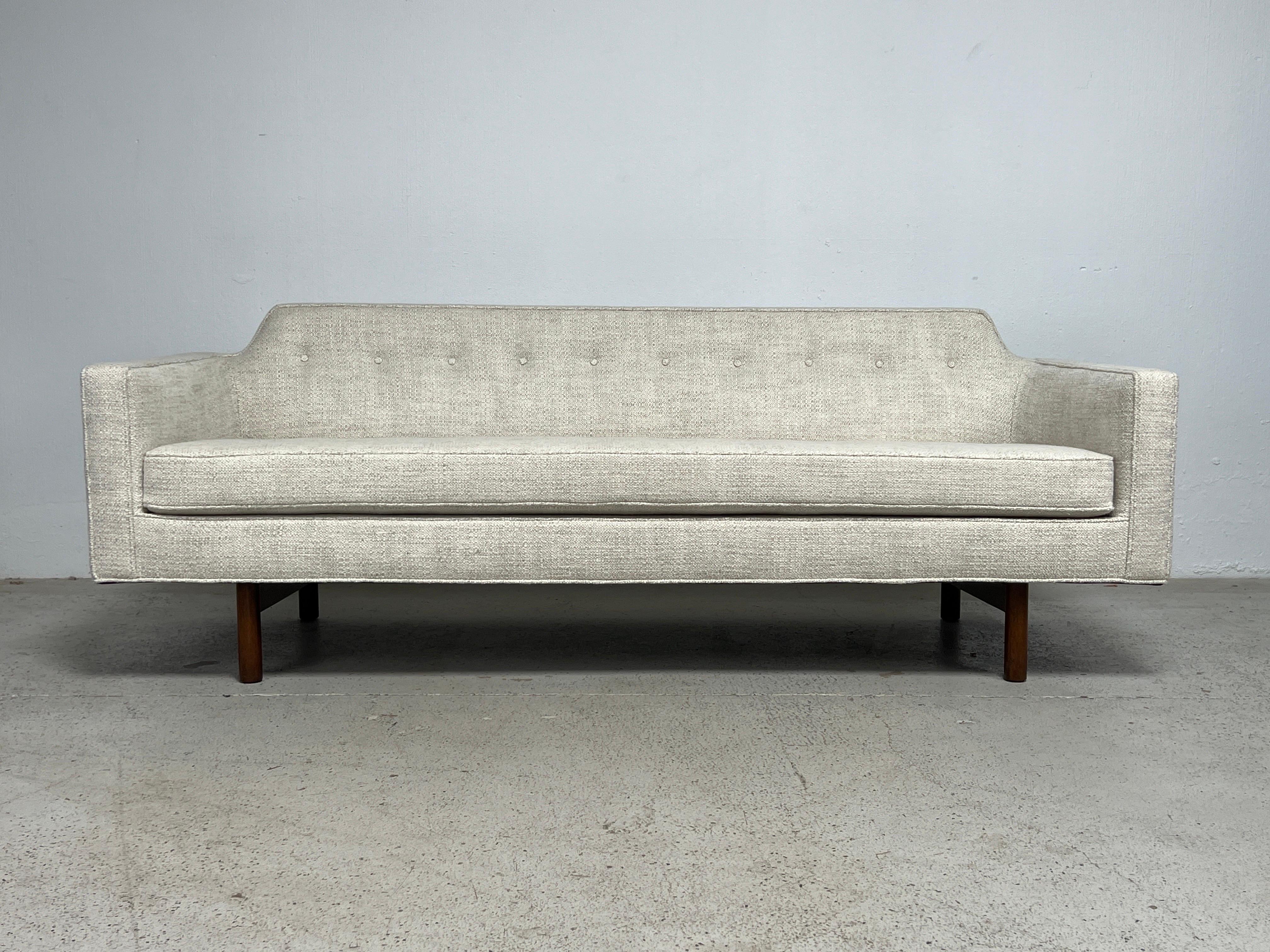 Sofa by Edward Wormley for Dunbar  In Good Condition For Sale In Dallas, TX