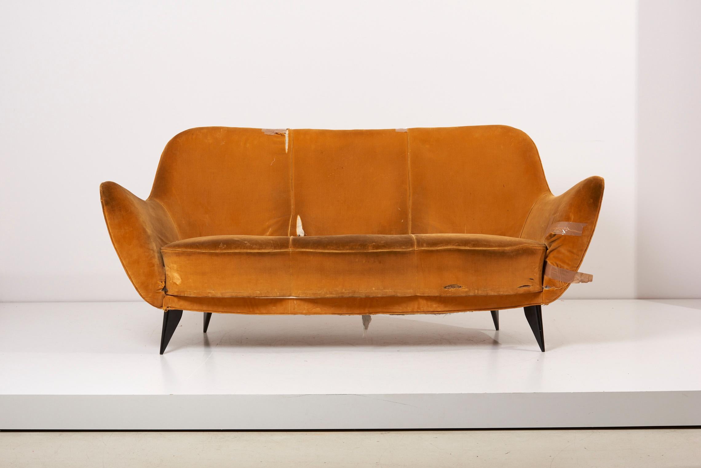 Mid-Century Modern Sofa by Guglielmo Veronesi for ISA Bergamo, Italy, 1950s
