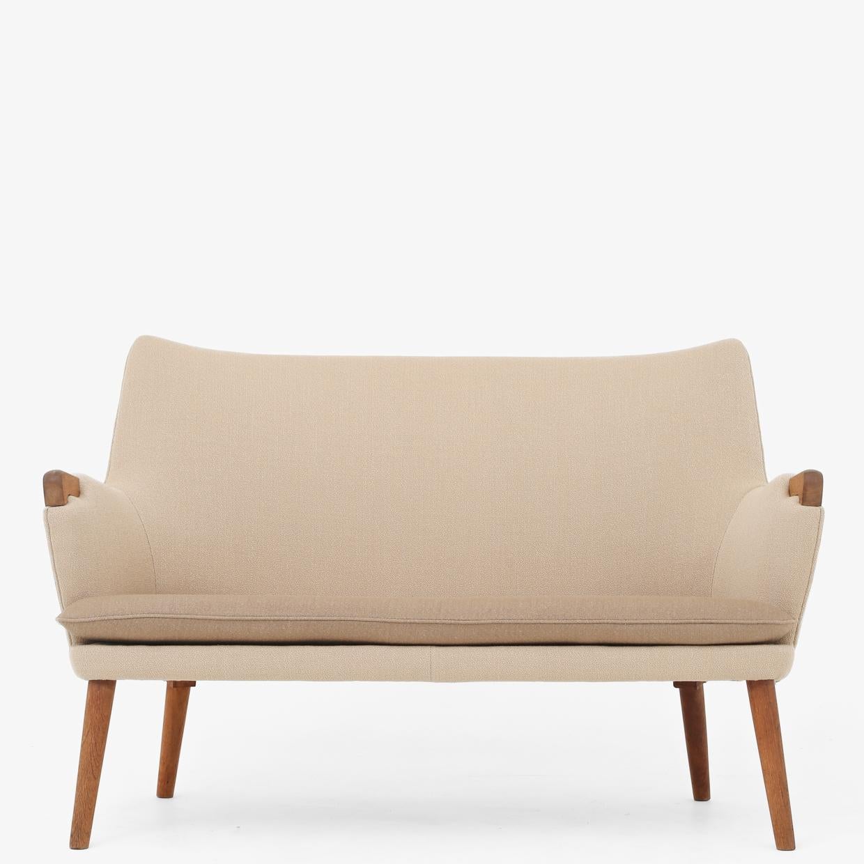 20th Century Sofa by Hans J. Wegner For Sale