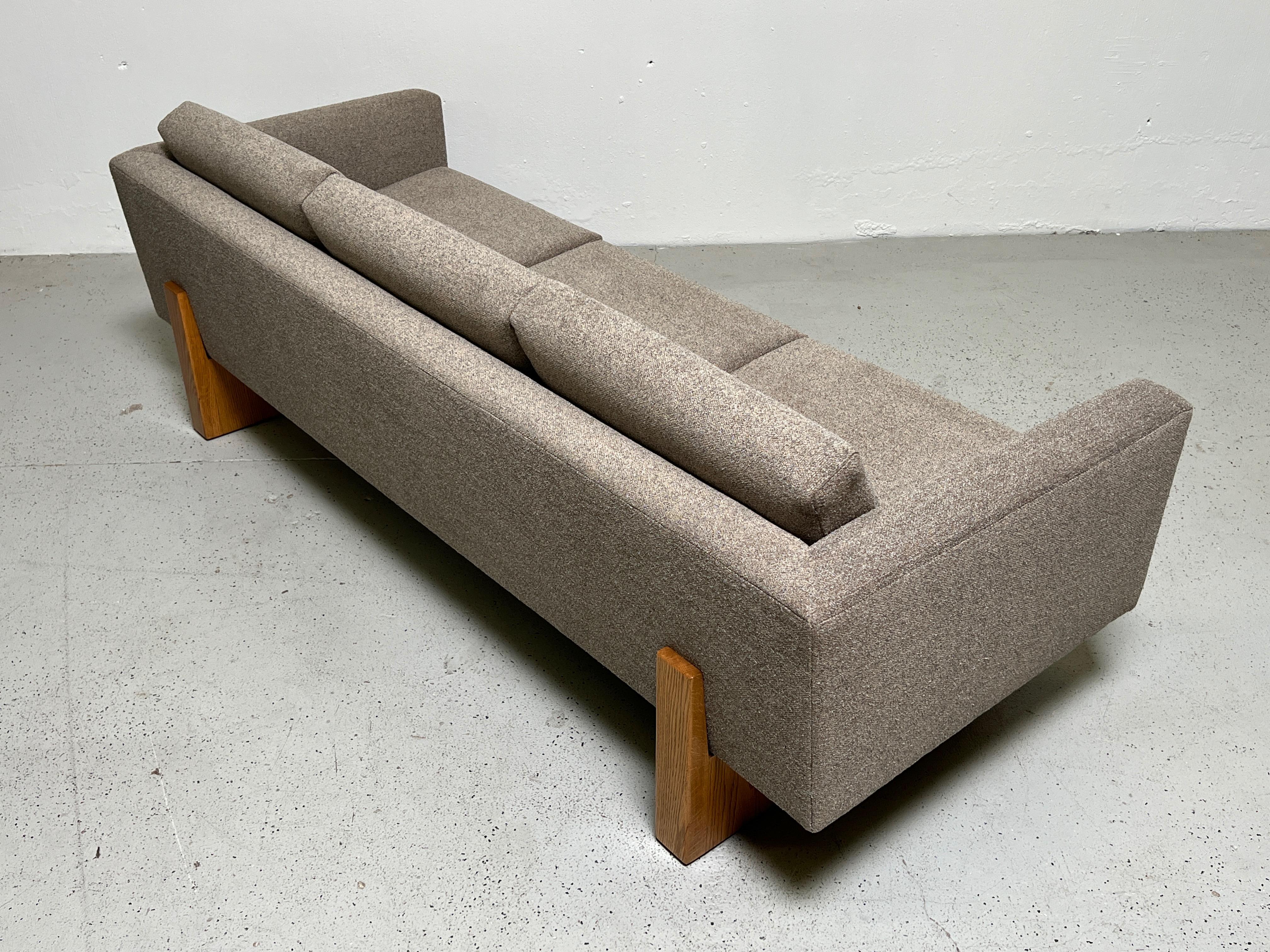 Sofa by Harvey Probber 8