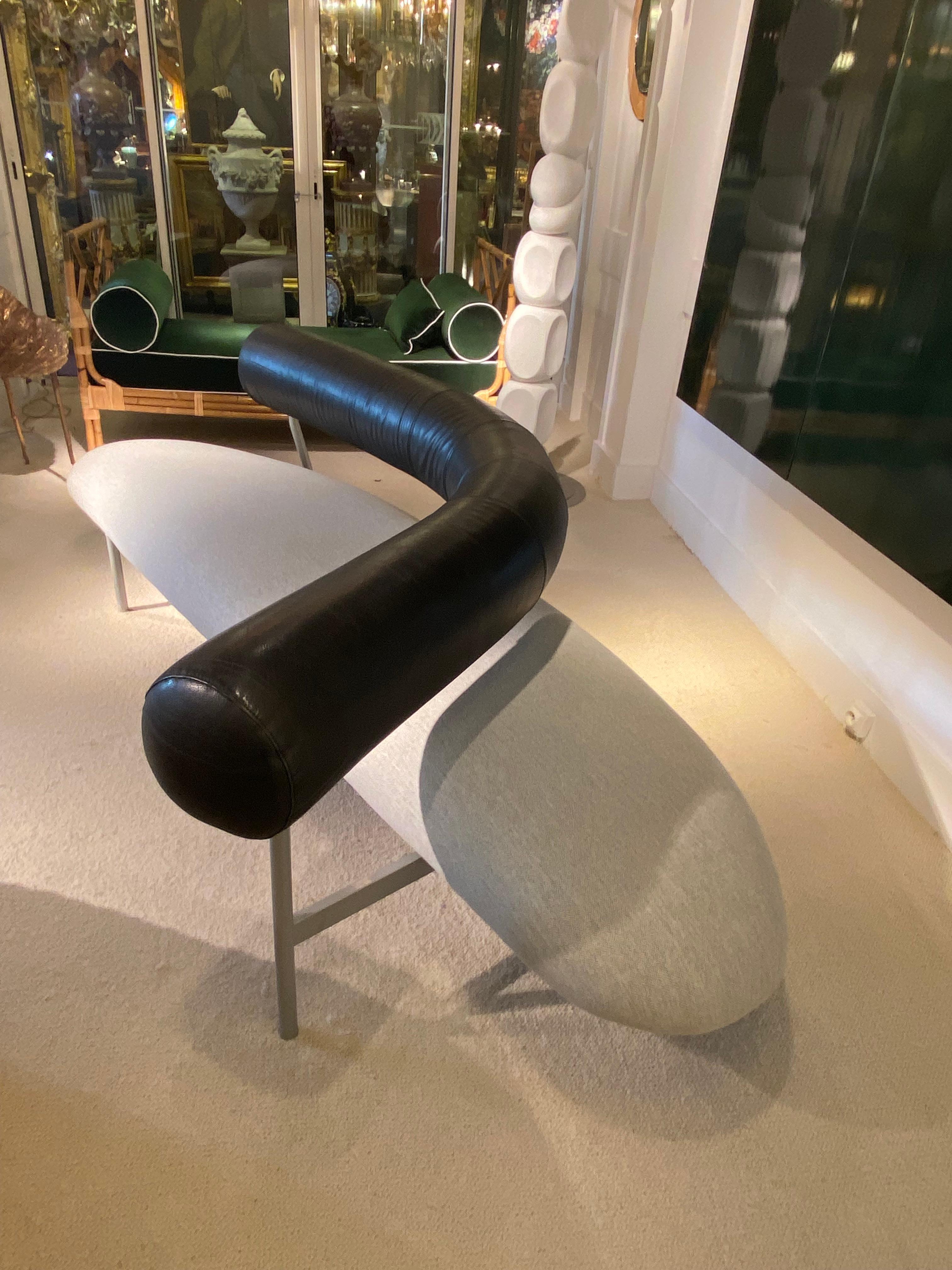 Late 20th Century Sofa by Javier Mariscal with original leather - Espagne 1985