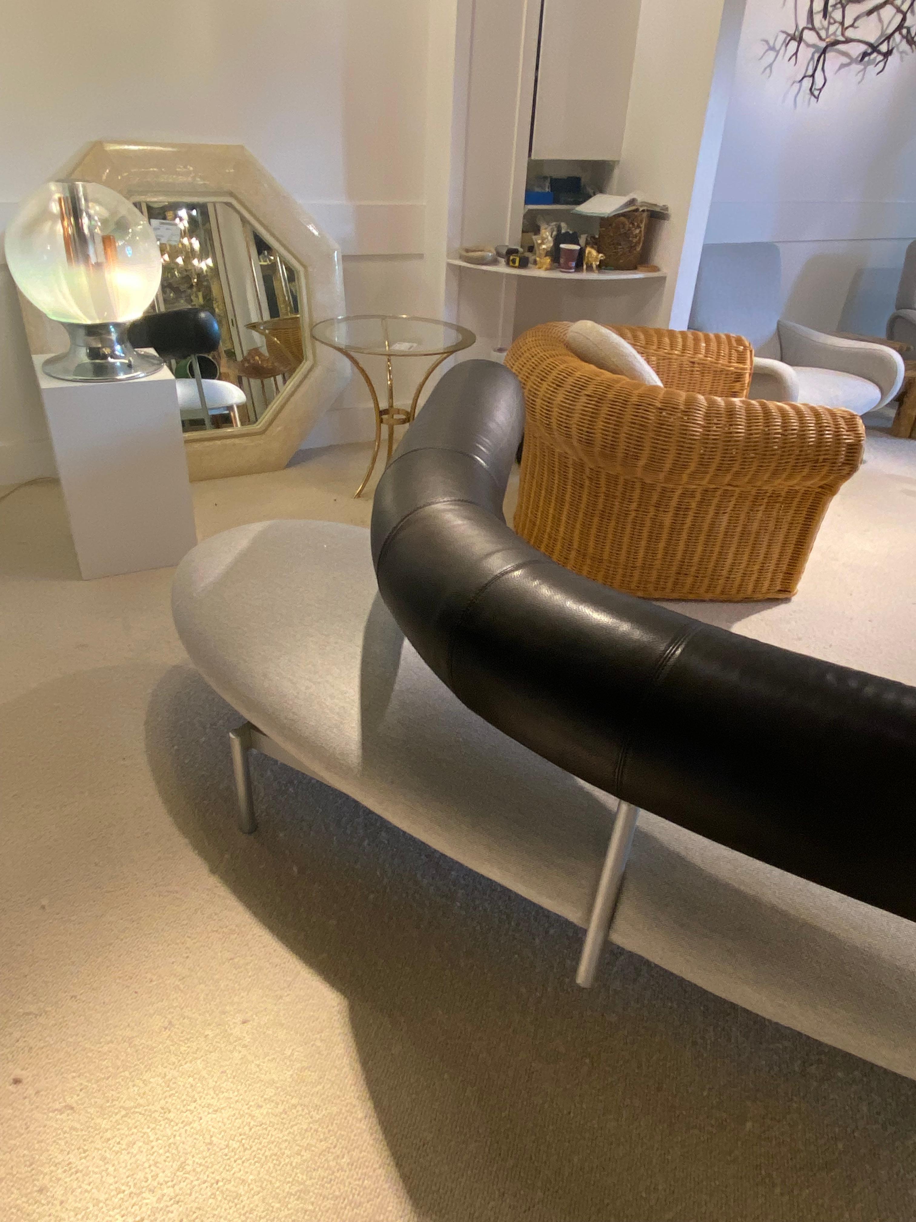 Metal Sofa by Javier Mariscal with original leather - Espagne 1985