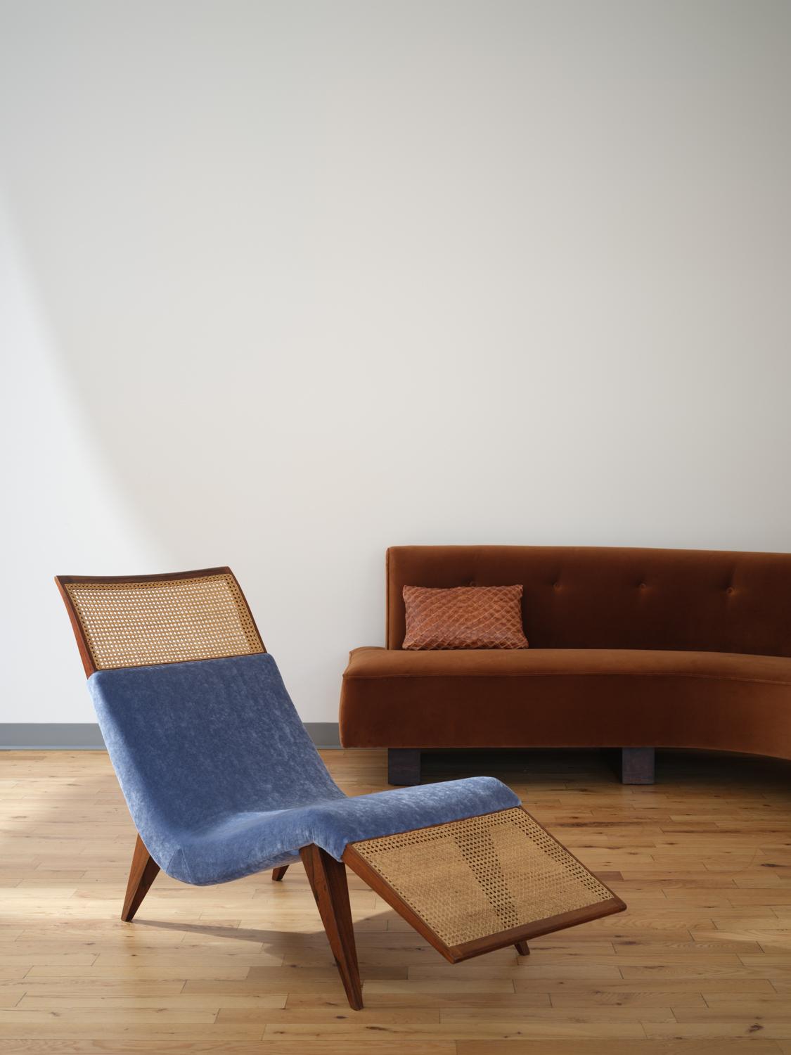 Sofa von Joaquim Tenreiro, 1960er Jahre im Angebot 2