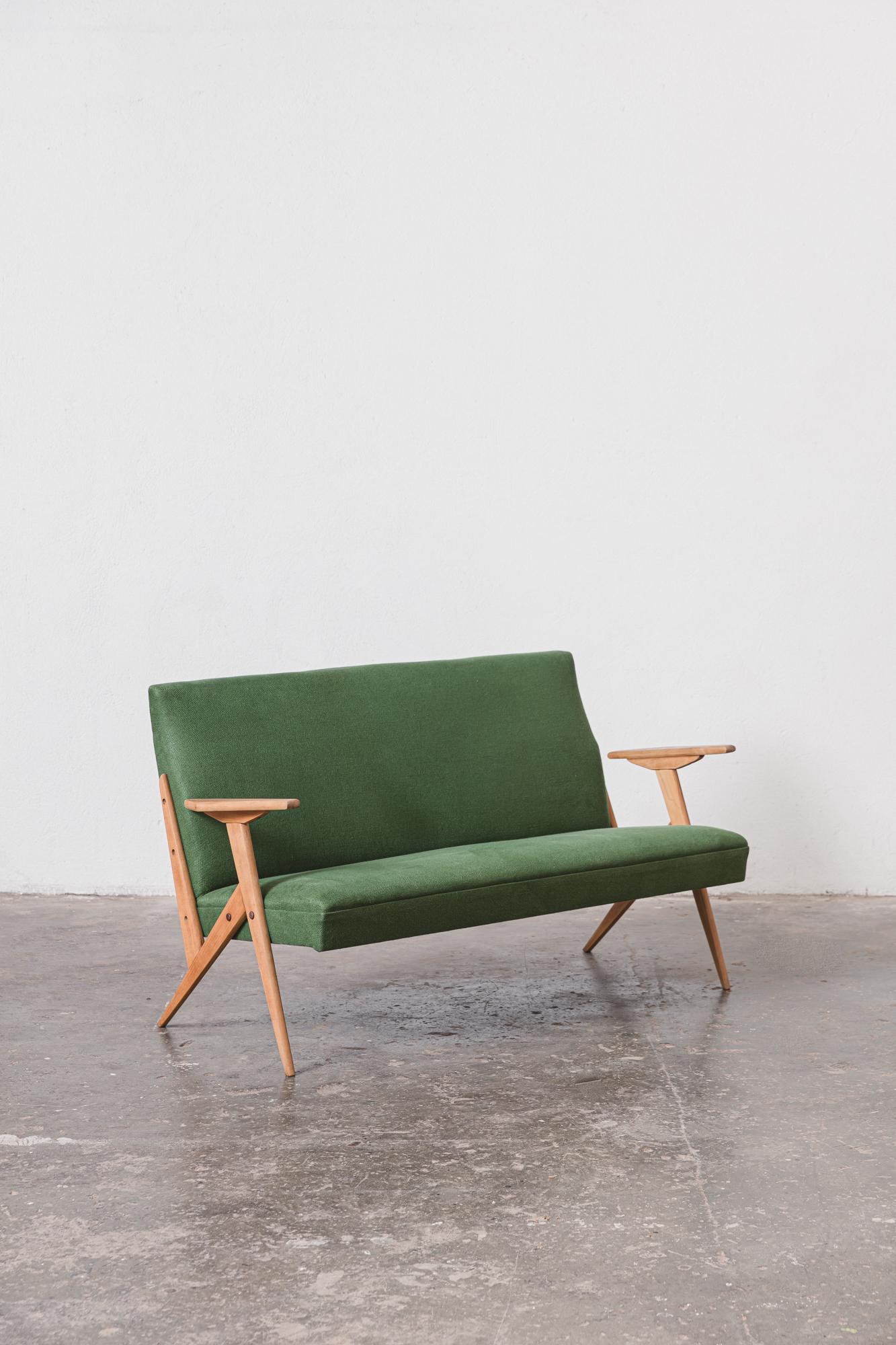 Mid-Century moderno Divano di Jose Zanine Caldas in Loro Piana in vendita