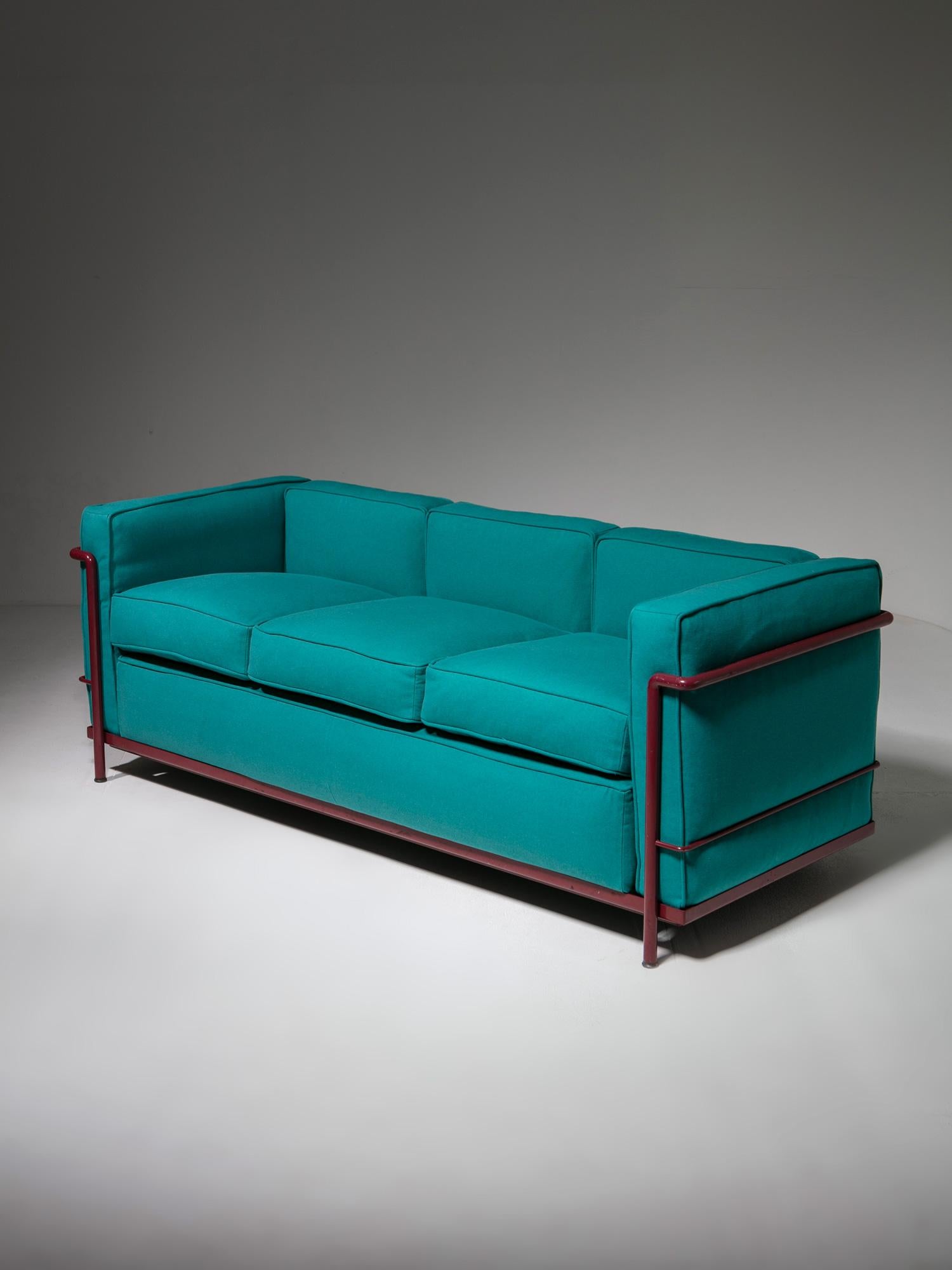 Sofa by Le Corbusier, Pierre Jeanneret, Charlotte Perriand for Cassina.

