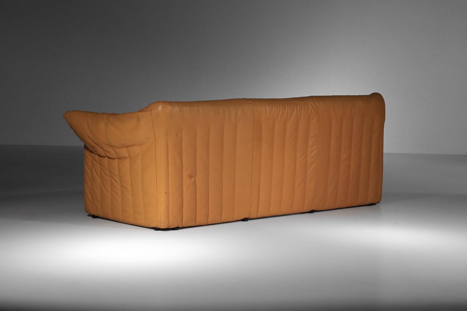 Sofa by mario bellini model “Le stelle” for B&B italia leather In Good Condition For Sale In Ternay, Auvergne-Rhône-Alpes