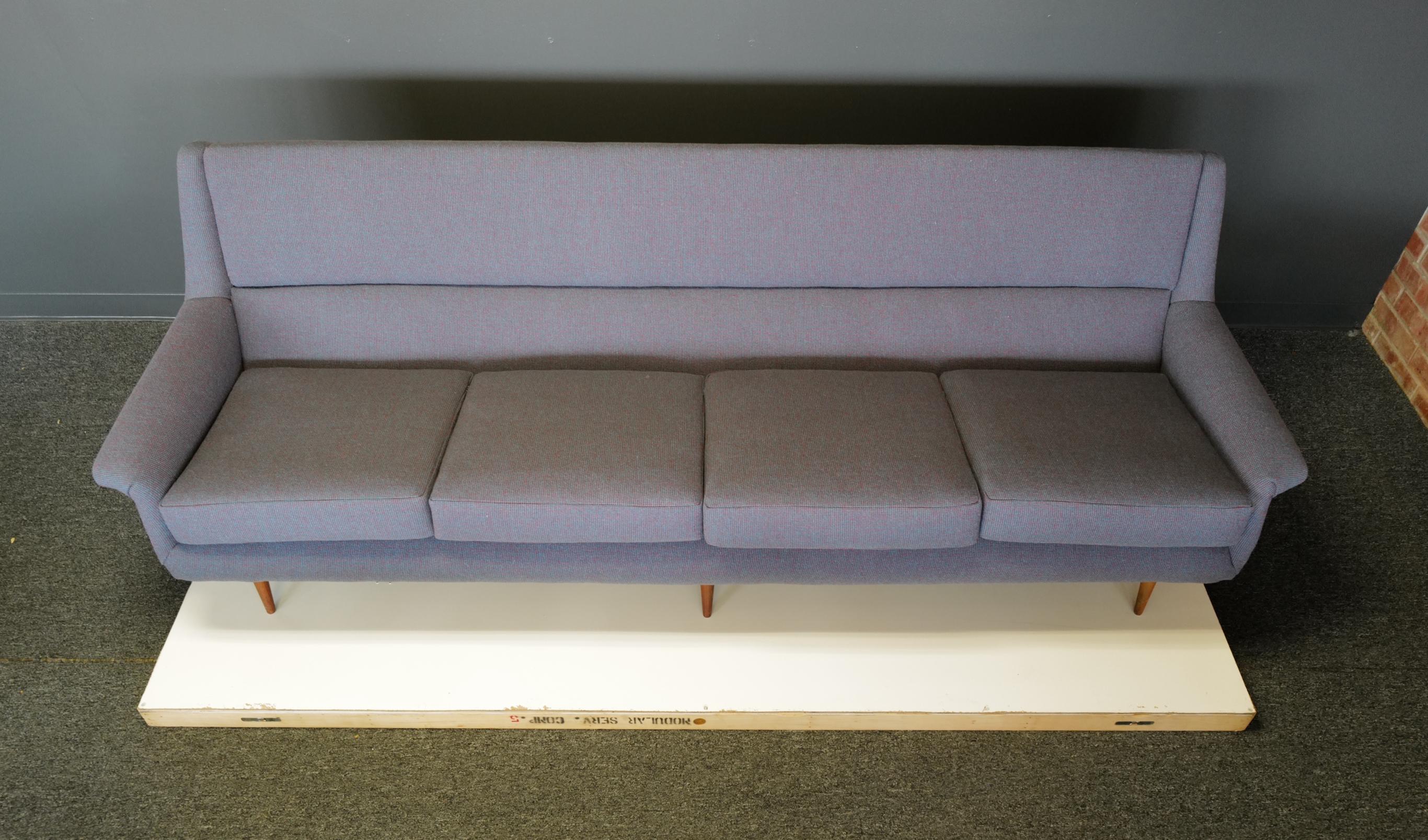 Sofa by Milo Baughman  For Sale 7