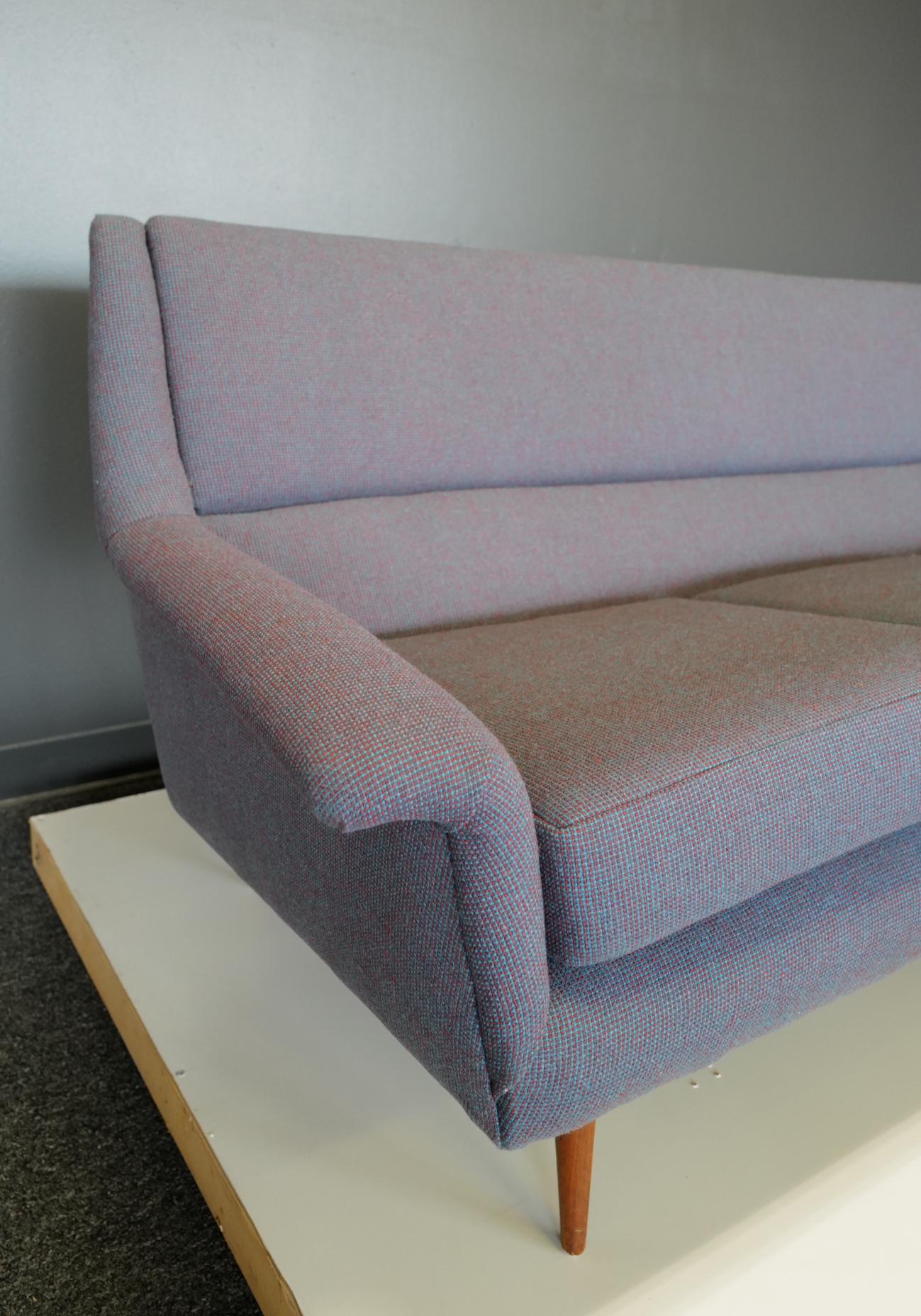 Sofa by Milo Baughman  For Sale 1