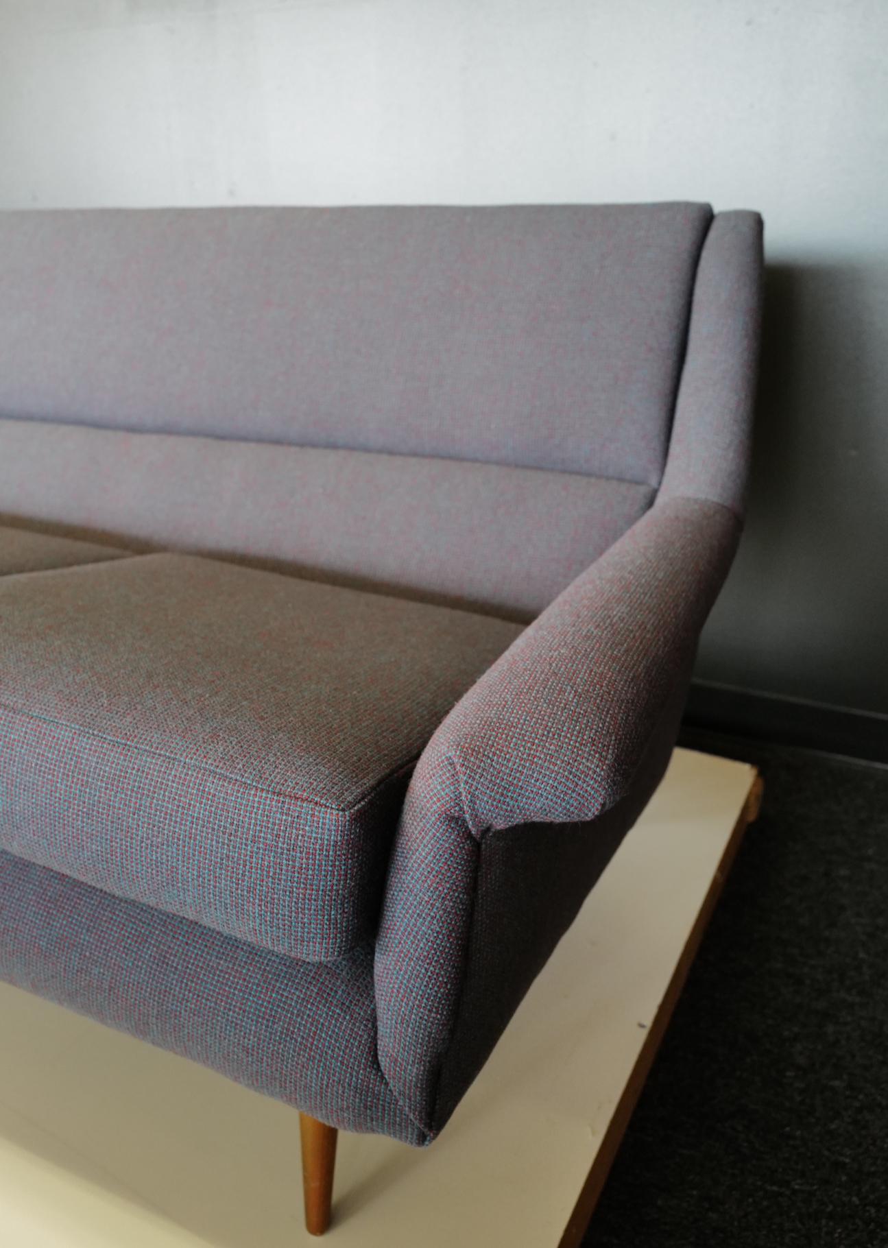 Sofa by Milo Baughman  For Sale 2