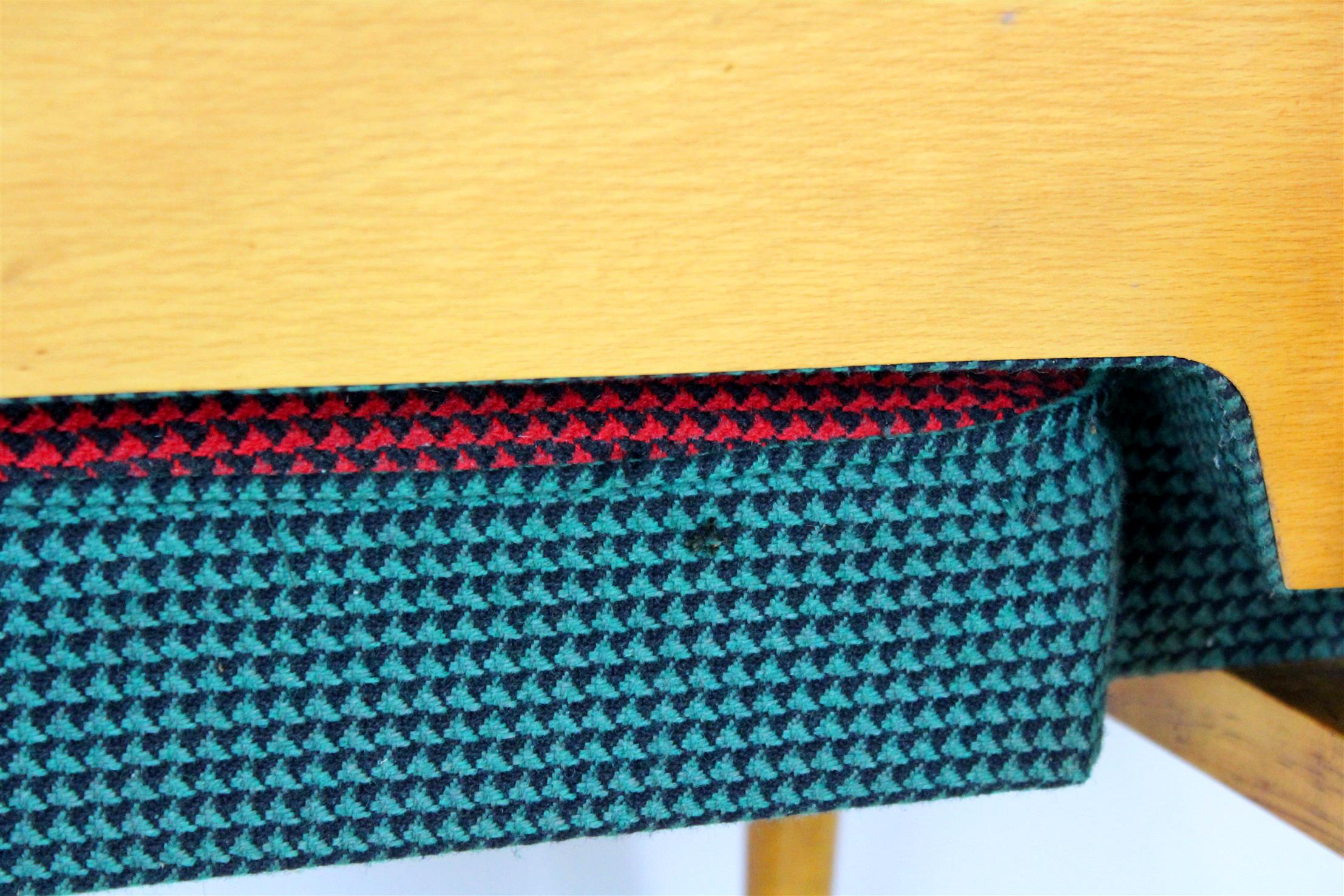 Sofa by Miroslav Navratil for Drevopodnik Brno, 1960s im Angebot 9