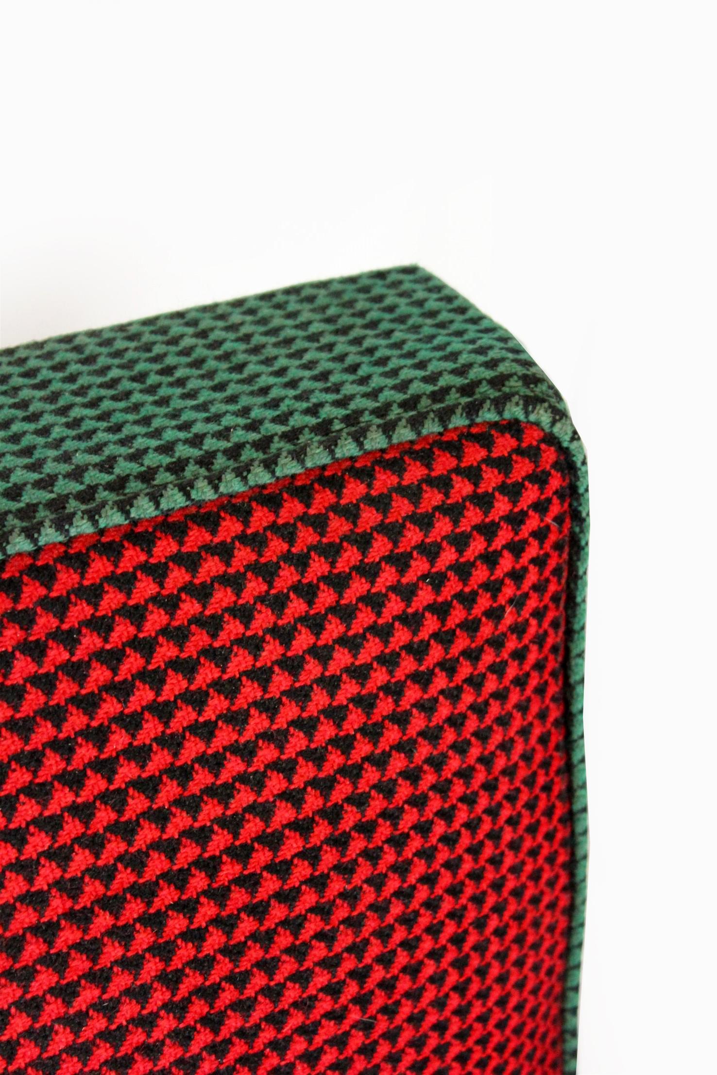 Sofa by Miroslav Navratil for Drevopodnik Brno, 1960s im Angebot 3