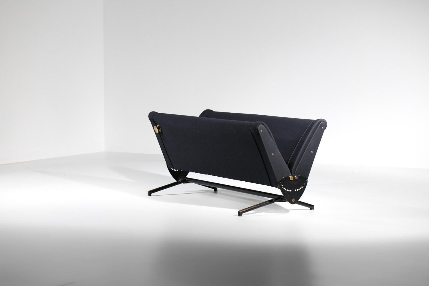 Canapé Osvaldo Borsani Modèle D70 italien pour Tecno Years 1960 en vente 7