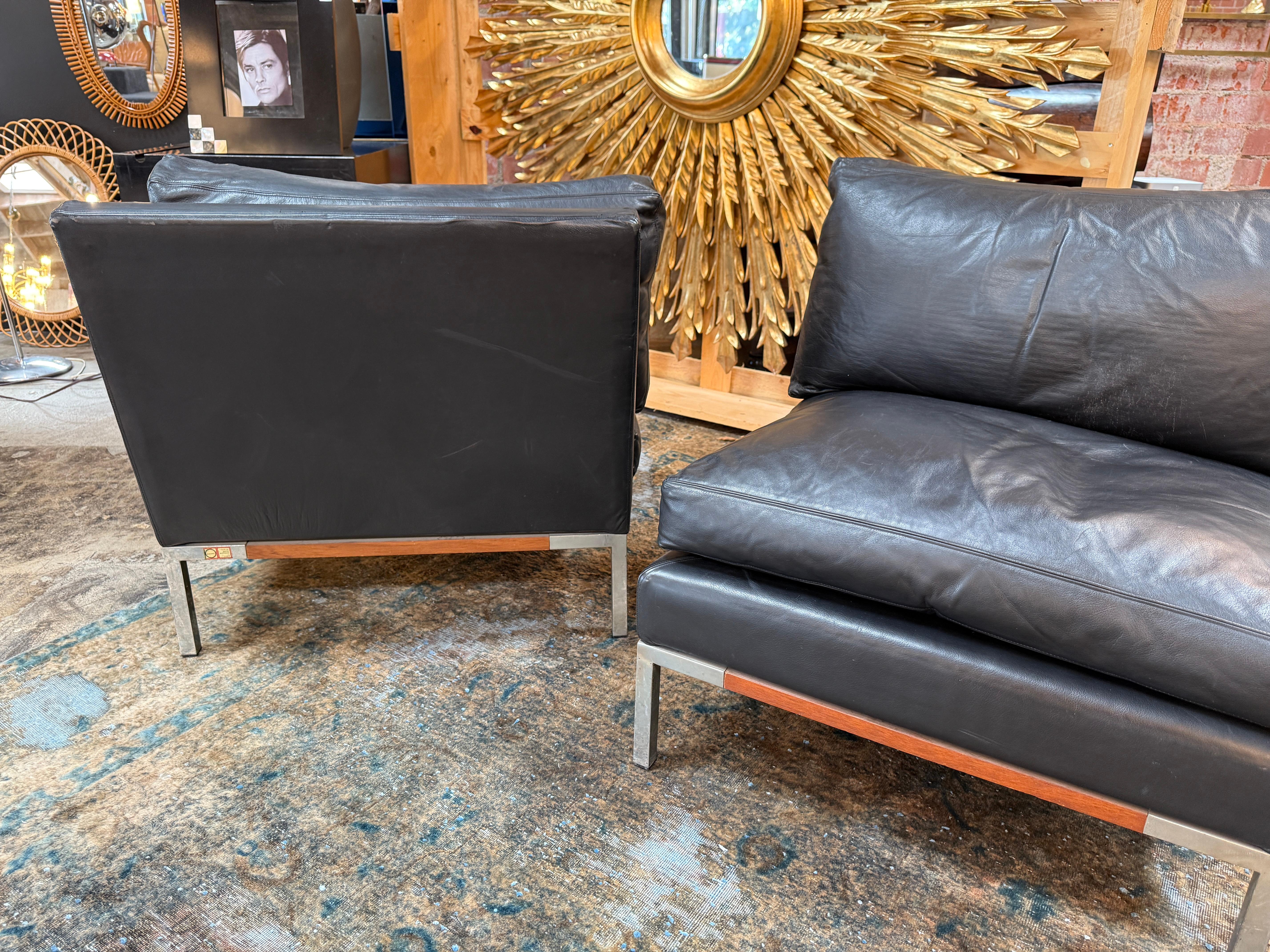 Sofa von Pizzetti, Set - Sofa und zwei Sessel aus Leder. Italien 70er Jahre im Angebot 10