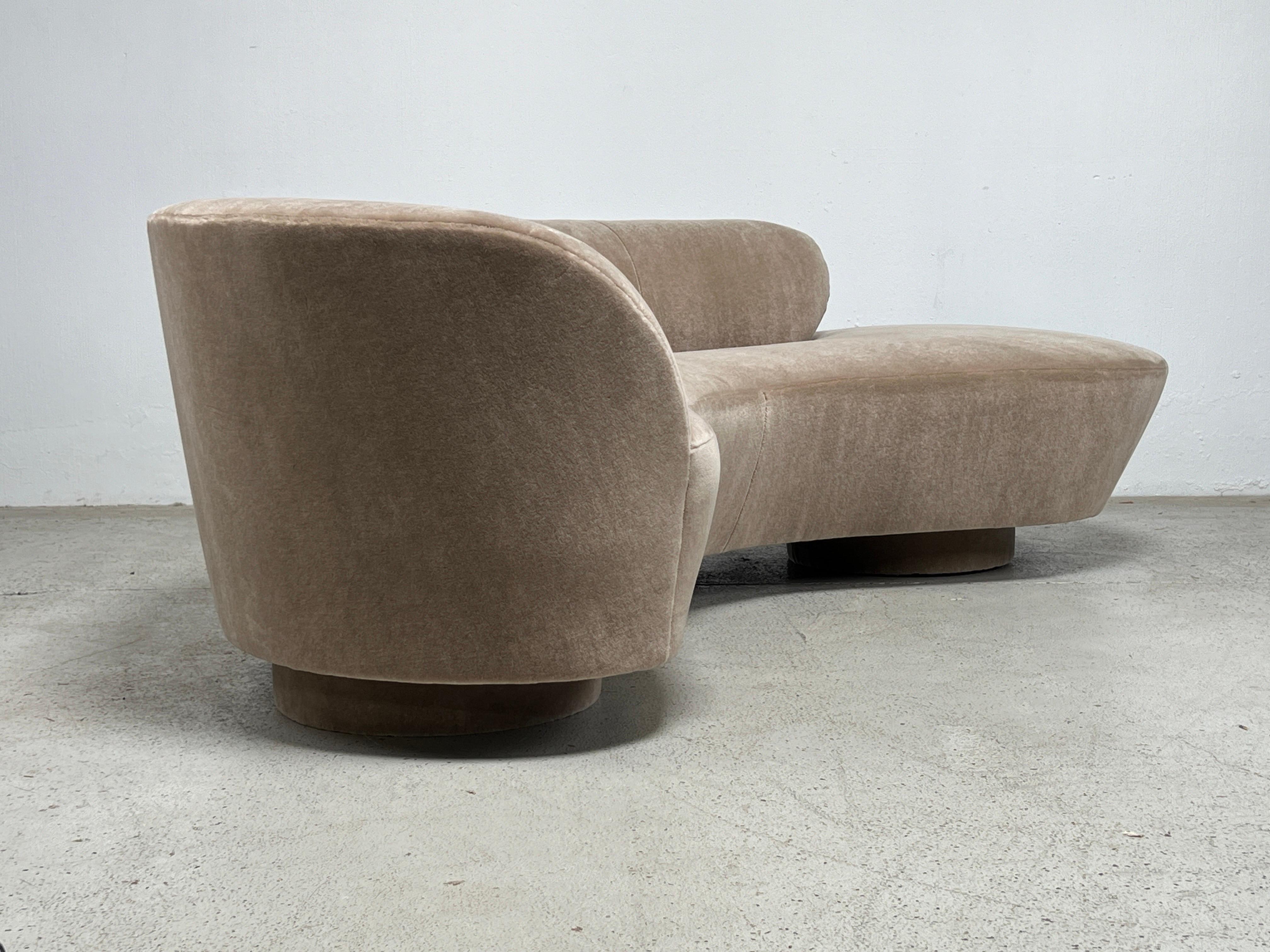 Sofa by Vladimir Kagan for Directional 15