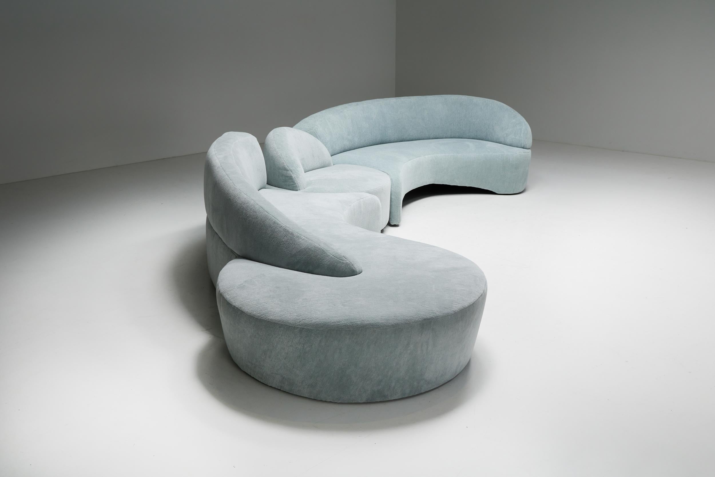 Mid-Century Modern Sofa by Vladimir Kagan for Roche Bobois, France, 2003 For Sale