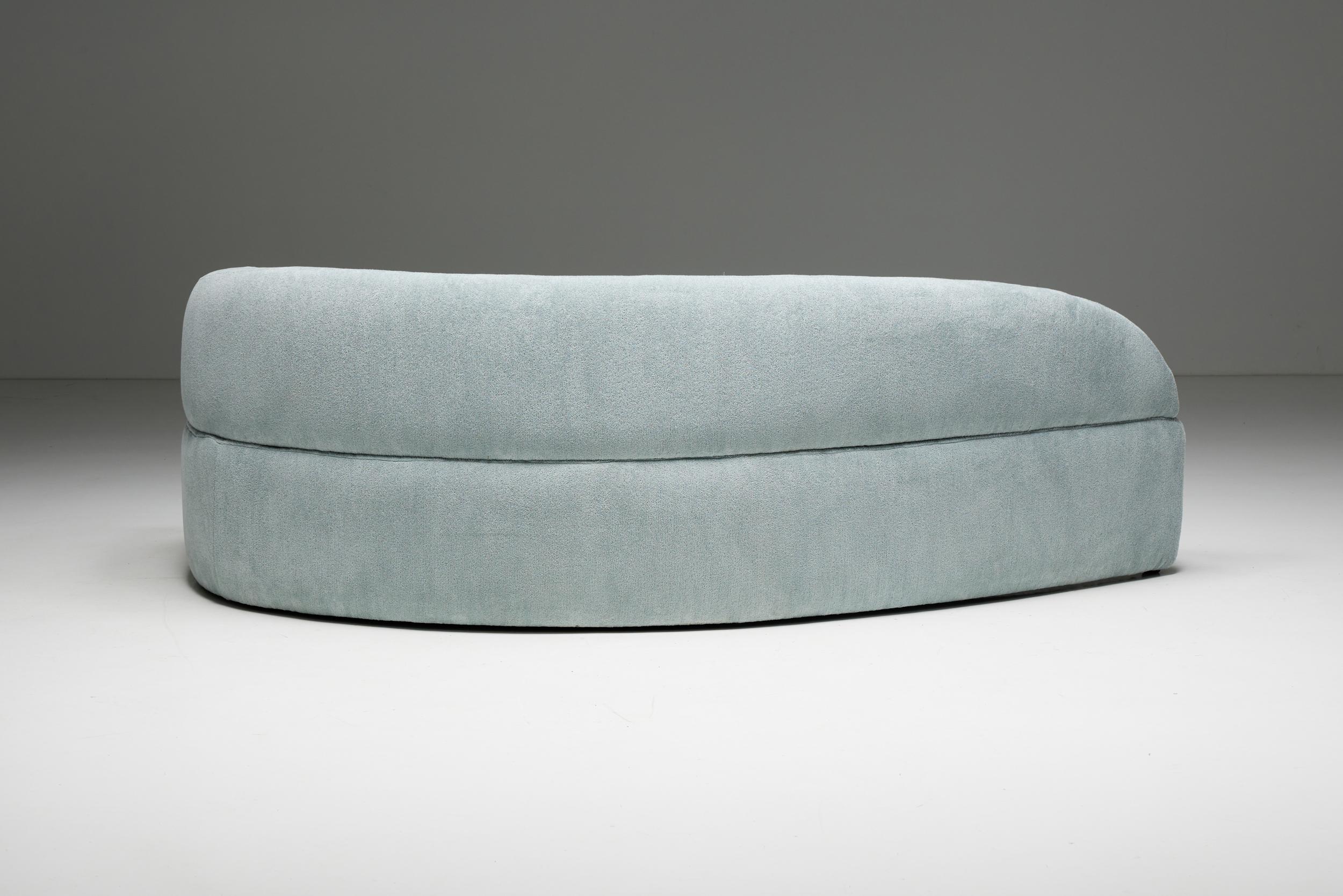 Sofa by Vladimir Kagan for Roche Bobois, France, 2003 For Sale 1