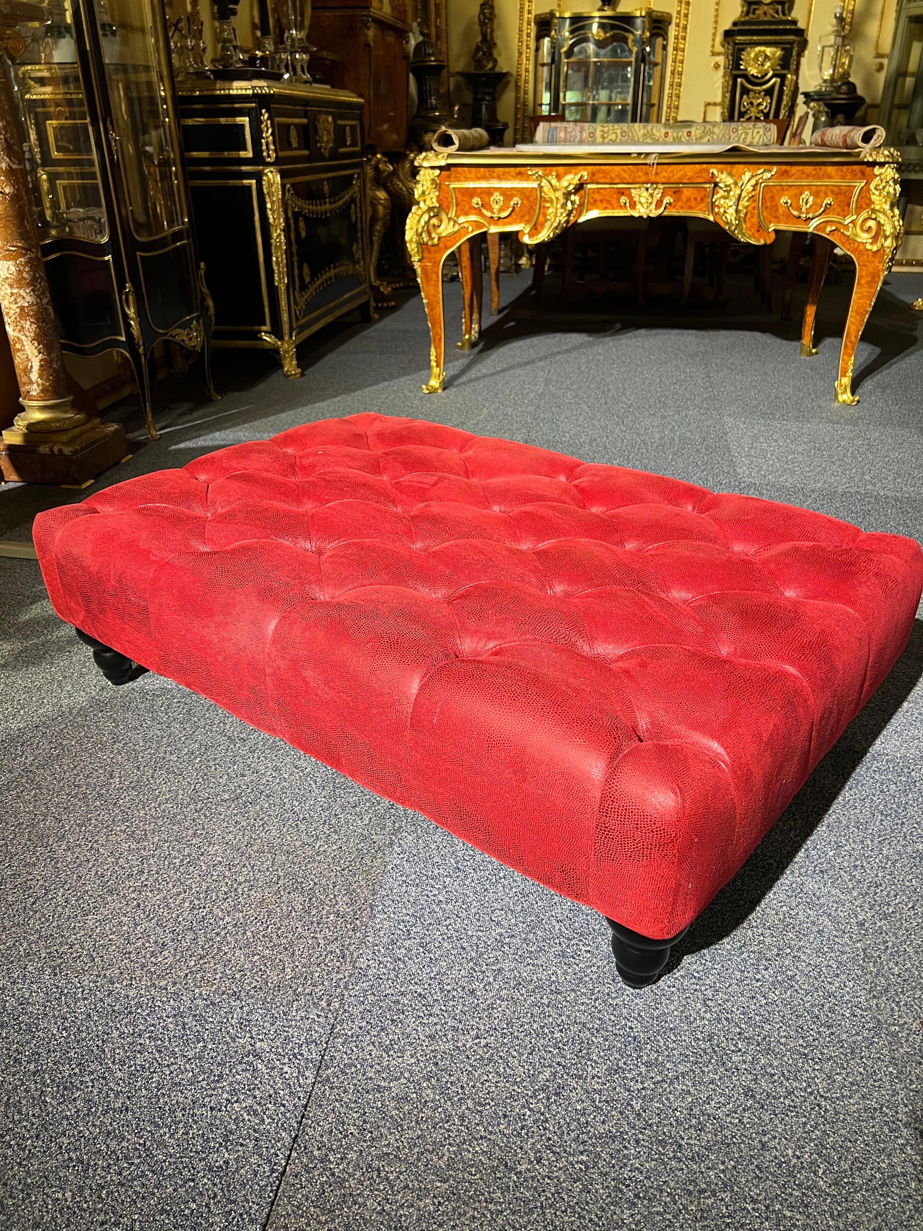Sofa / Couch Chesterfield Luxury Baroque Style Design Velvet Red Alcantara Look For Sale 5