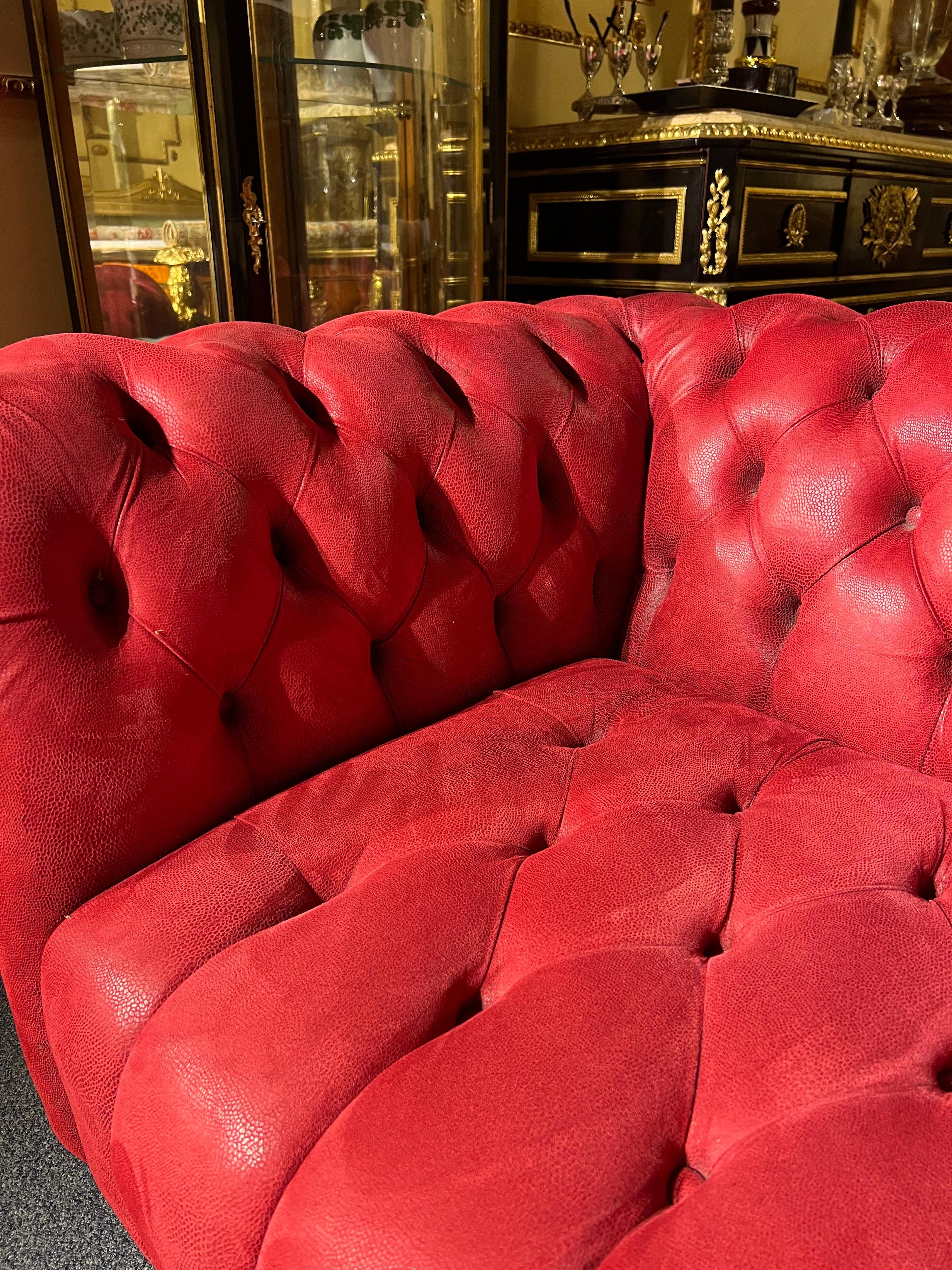 Sofa / Couch Chesterfield Luxury Baroque Style Design Velvet Red Alcantara Look For Sale 7