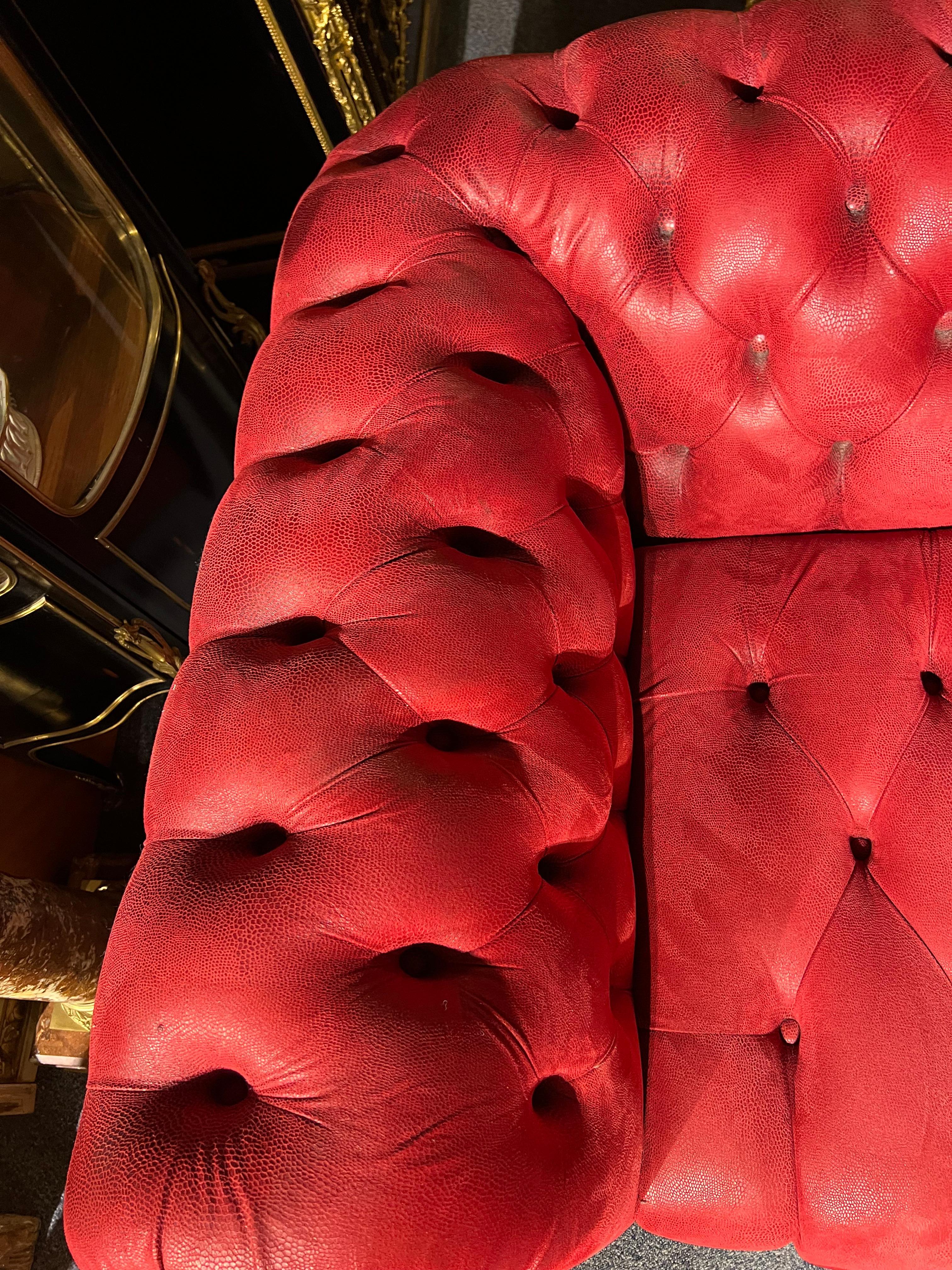 English Sofa / Couch Chesterfield Luxury Baroque Style Design Velvet Red Alcantara Look For Sale