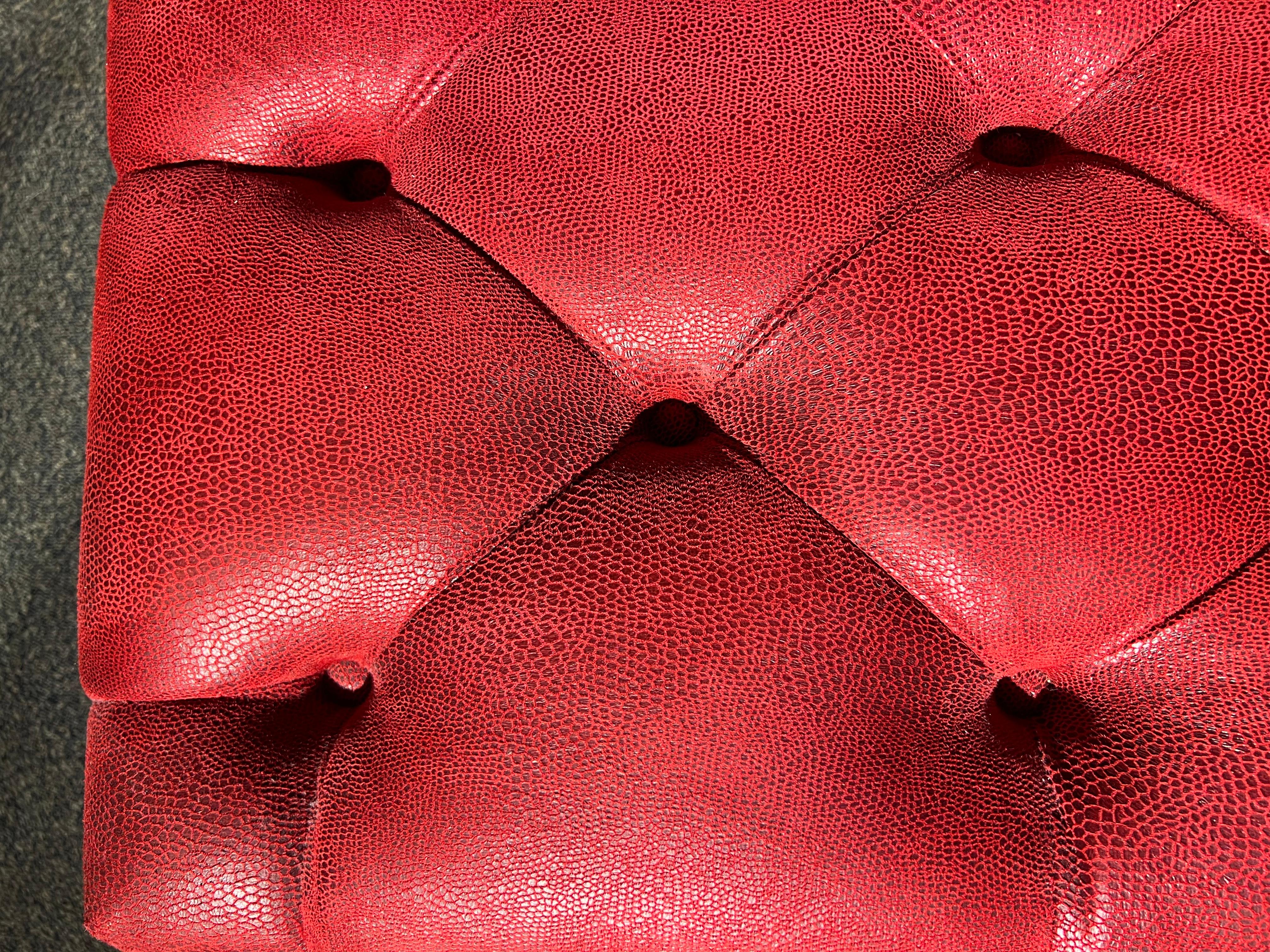 Sofa / Couch Chesterfield Luxury Baroque Style Design Velvet Red Alcantara Look For Sale 1