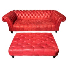 Divano / Divano Chesterfield di lusso in stile barocco Design in velluto rosso Alcantara