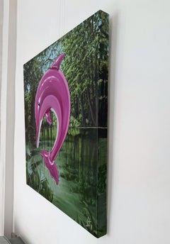 Delfino gonfiabile rosa in un paesaggio fluviale della foresta amazzonica, pittura acrilica