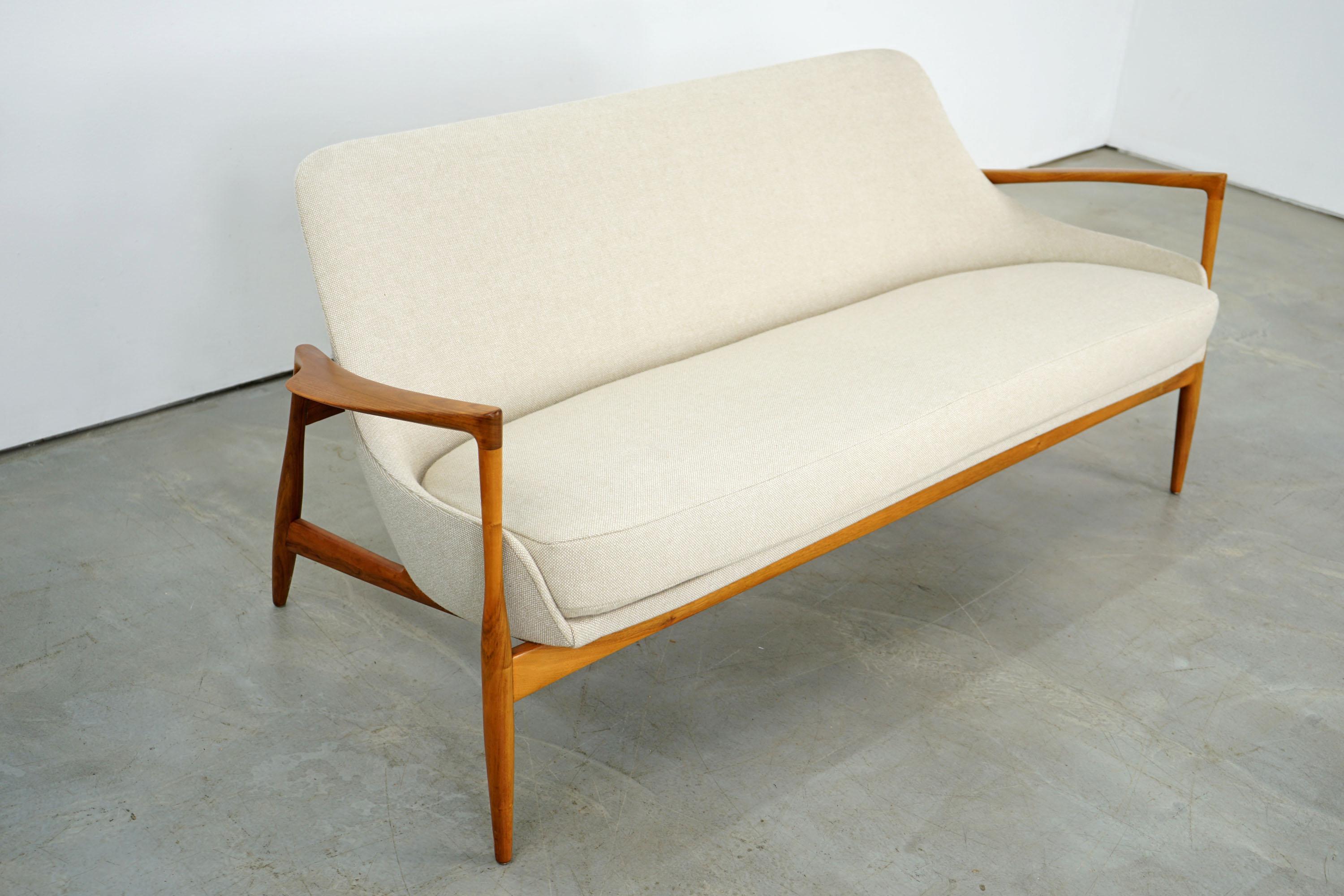 Sofa „D 200 S“ von Ib Kofod-Larsen für Laauser, Deutschland, 1958 (Mitte des 20. Jahrhunderts)