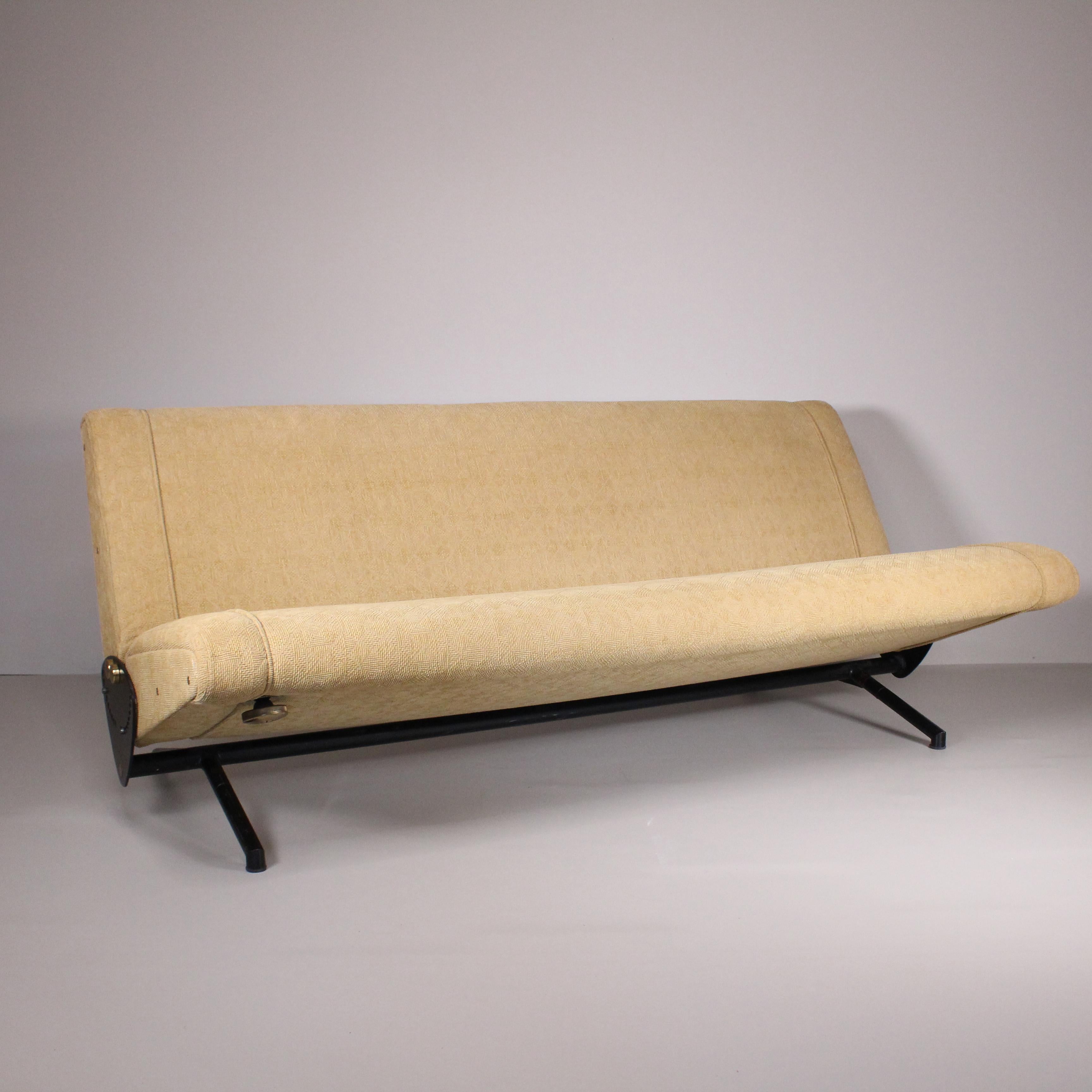 Sie können sich kein schöneres und bequemeres Sofa vorstellen als das D70, ein einzigartiges Objekt, das sich durch seinen speziellen Belichtungsmechanismus auszeichnet.

Er ist unnachahmlich in seiner Funktionalität, außerordentlich harmonisch in