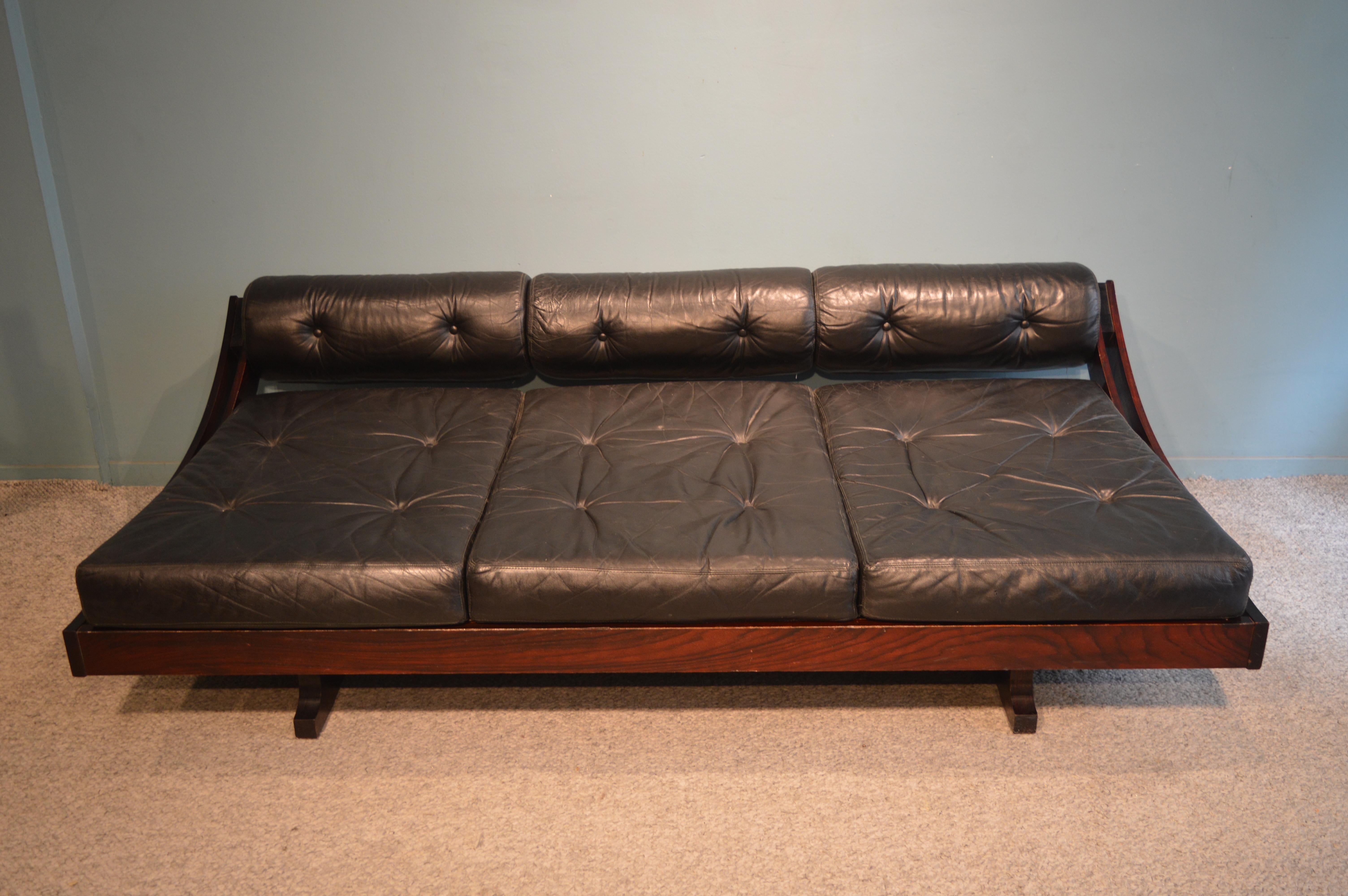 Sofa Daybed by Gianni Songia 4