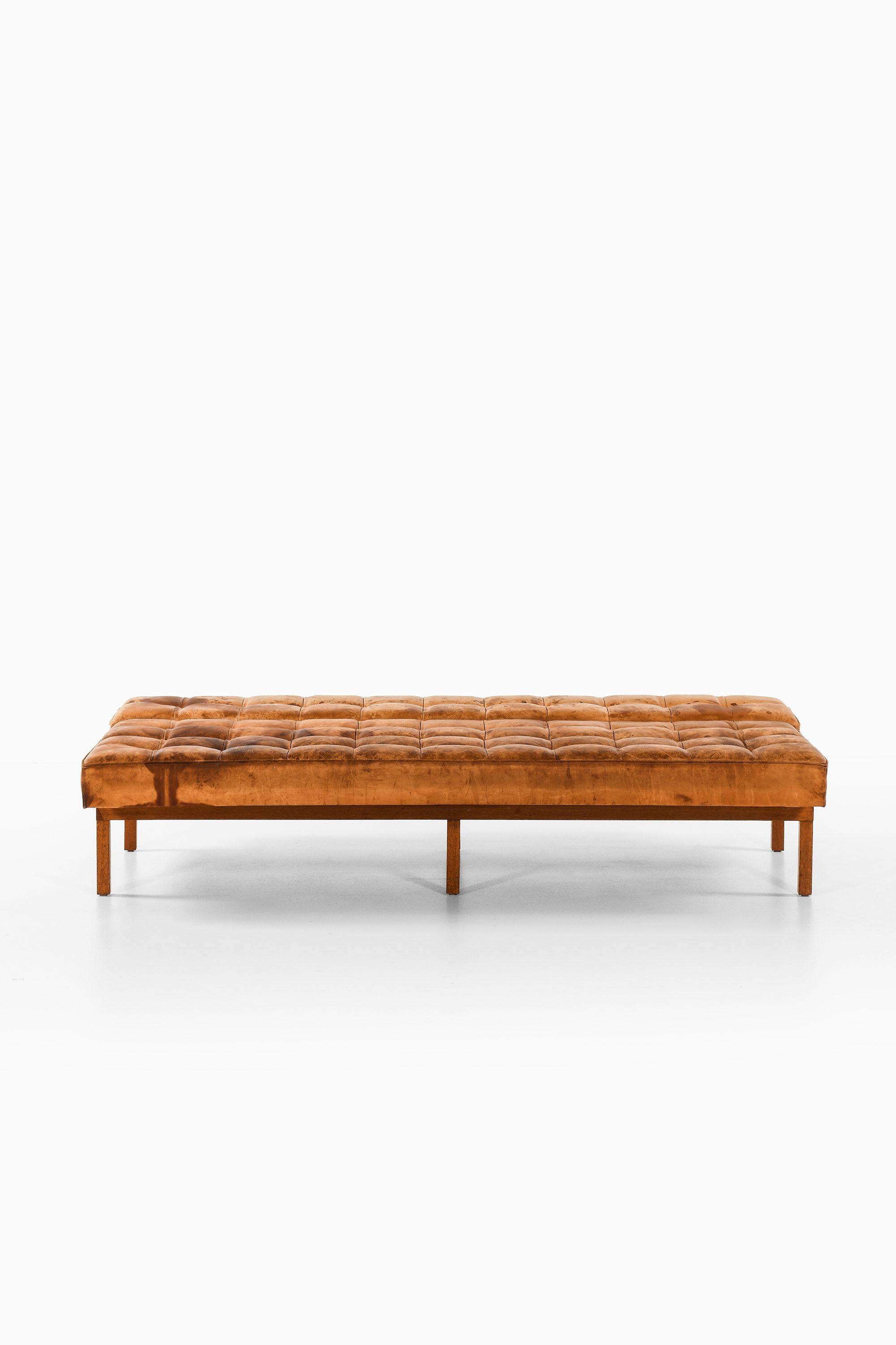 Sofa / Daybed Constanzebank in Teak, Steel and Leather by Johannes Spalt, 1960's In Good Condition For Sale In Limhamn, Skåne län