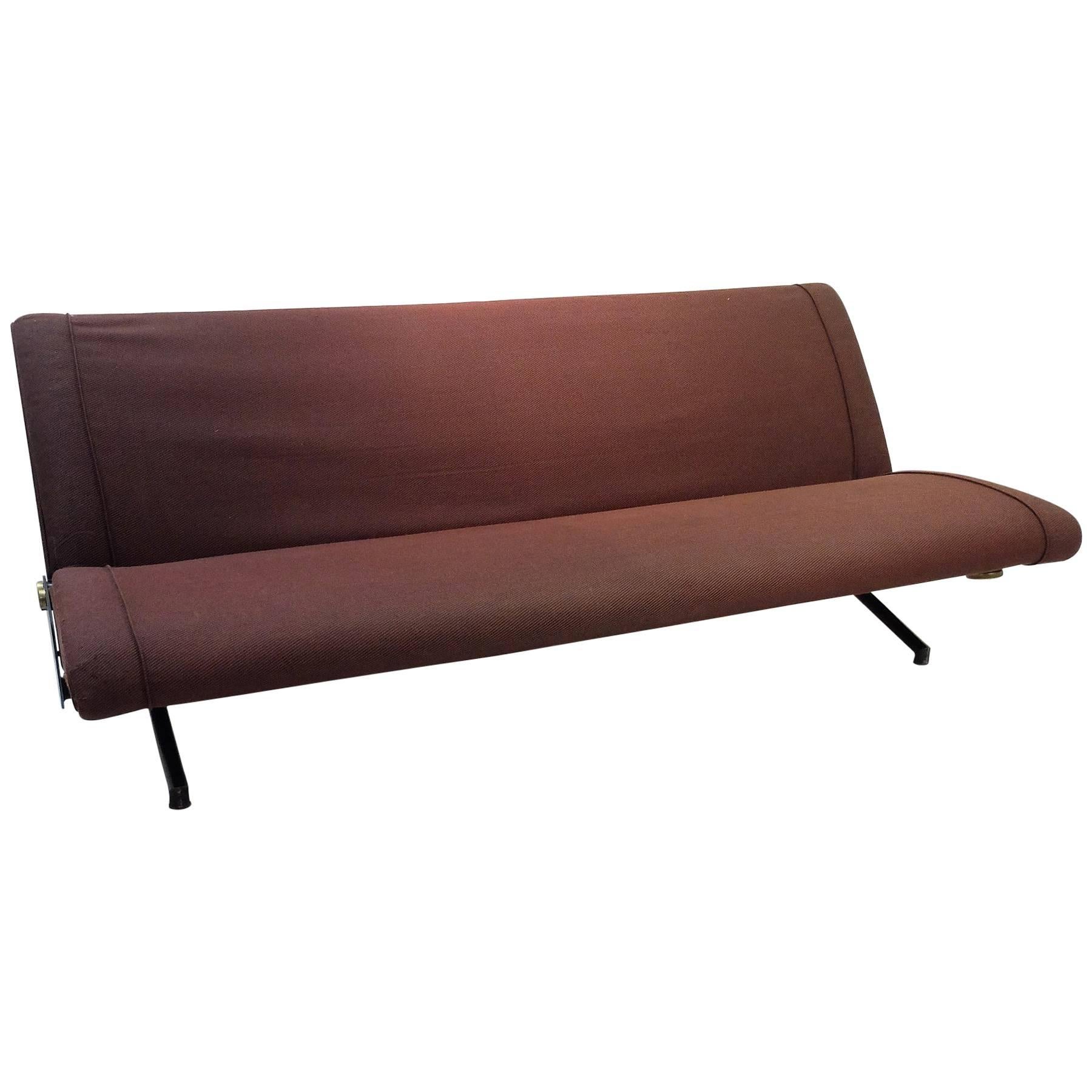 Sofa Daybed D70 Designed by Osvaldo Borsani for Tecno For Sale