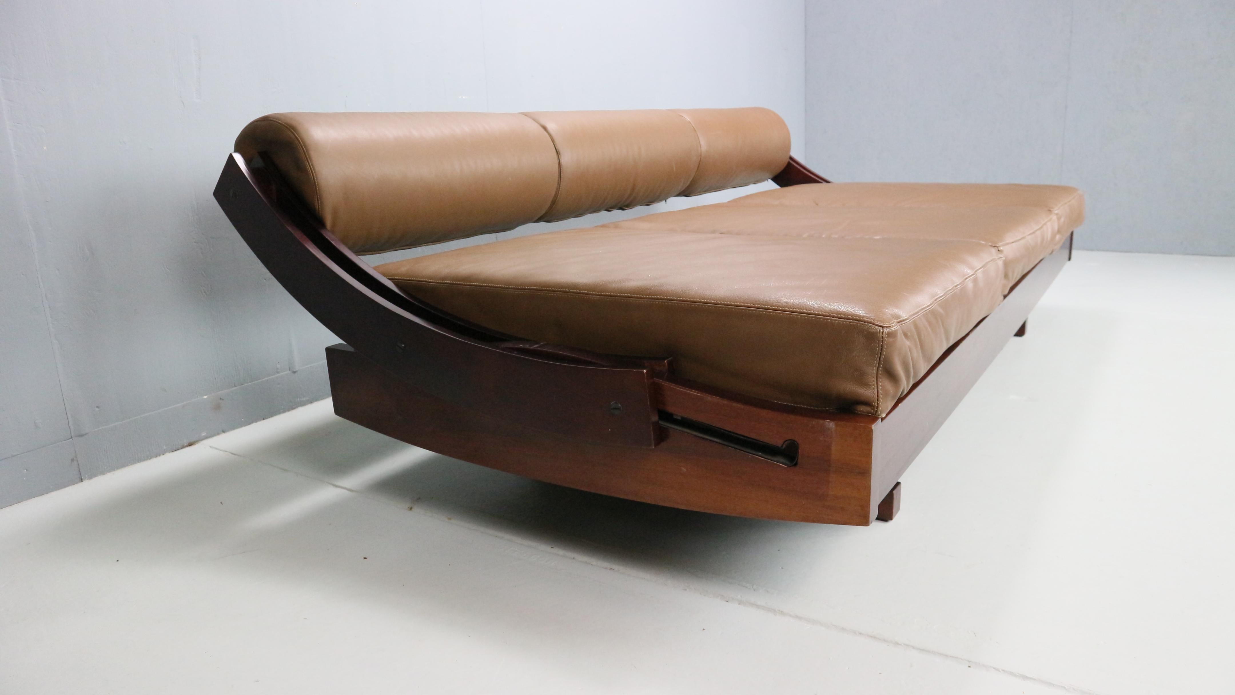 Sofá-cama modelo GS195 diseñado por Gianni Songia para Sormani, Italia 1963. en venta 8