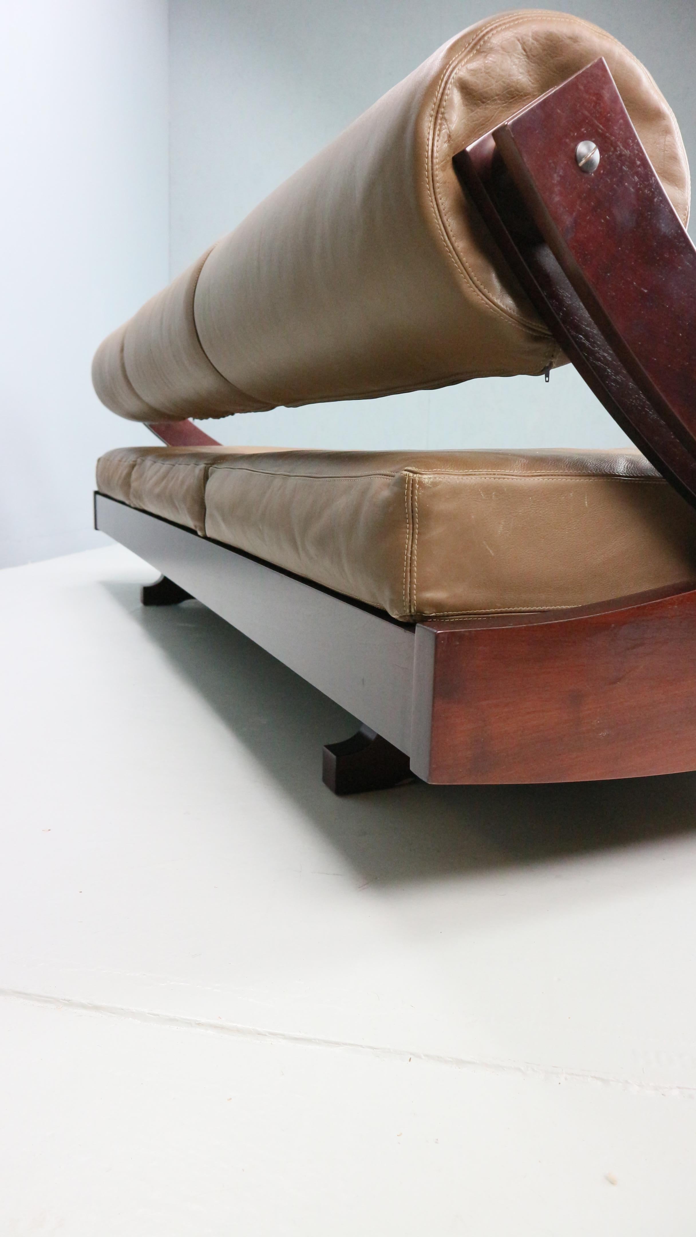 Sofá-cama modelo GS195 diseñado por Gianni Songia para Sormani, Italia 1963. en Bueno estado para la venta en The Hague, NL
