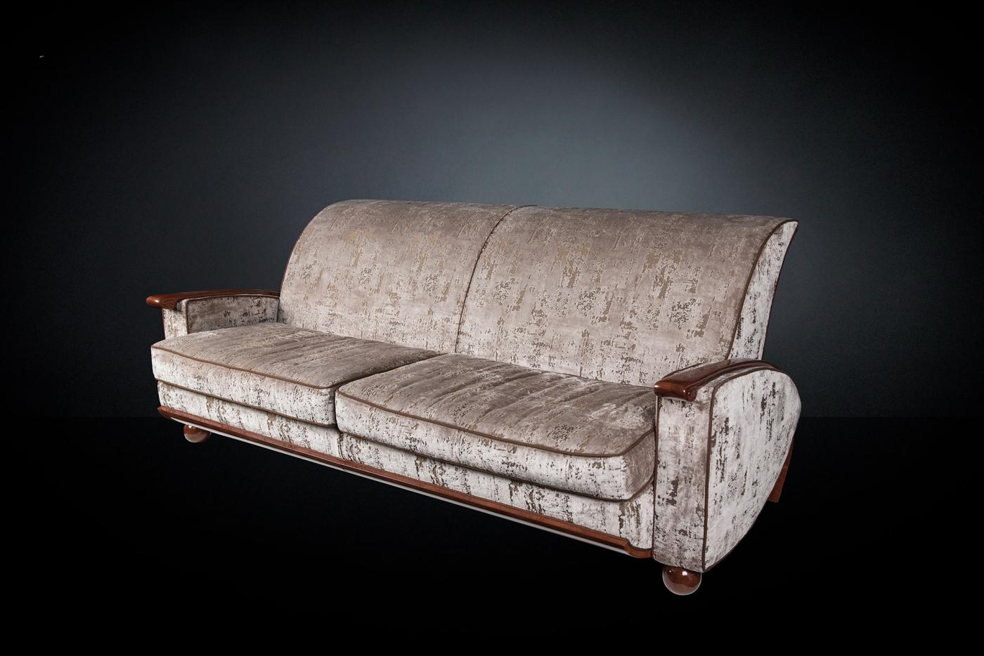Contemporary Sofa Deco, Made in Italy For Sale
