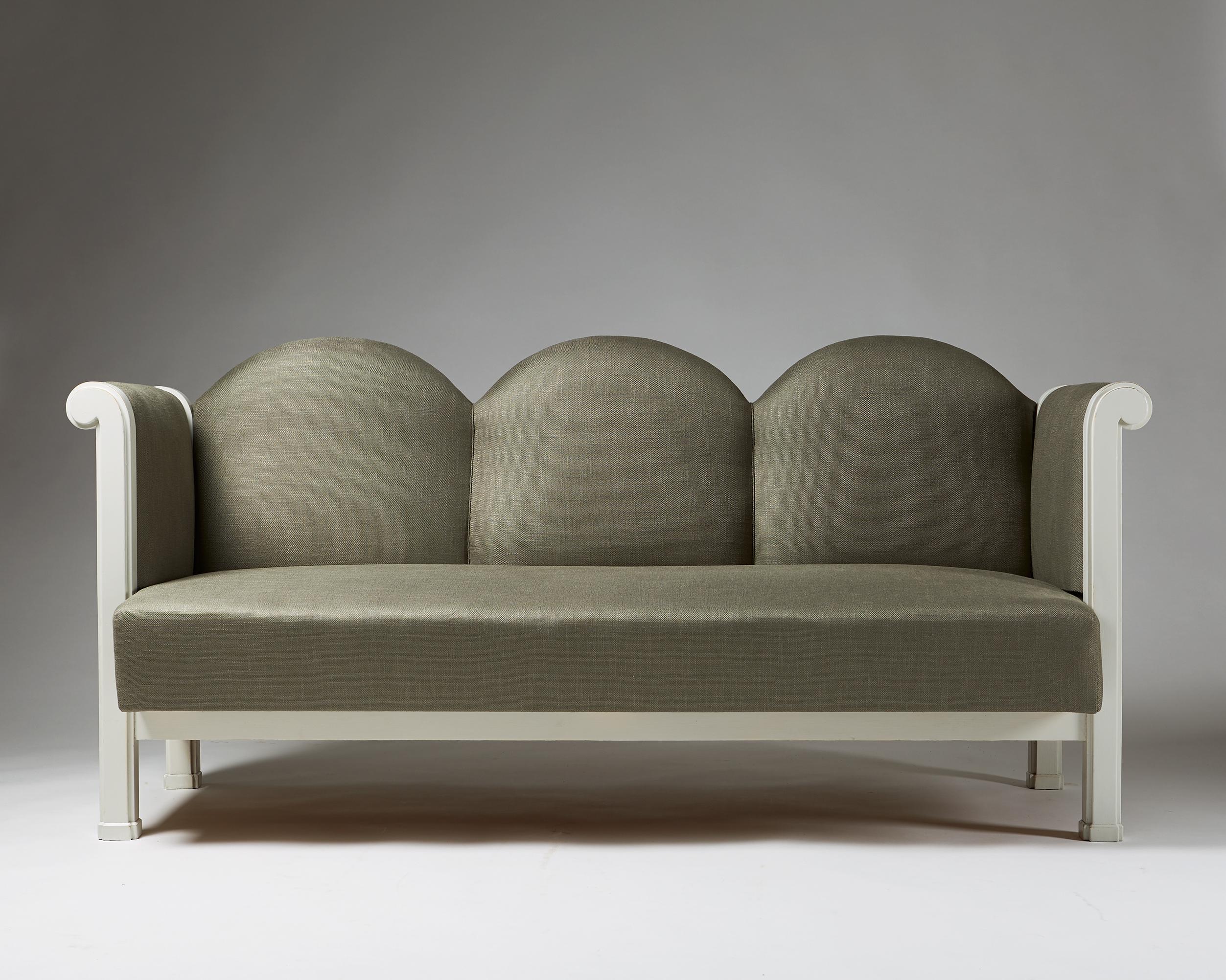 Scandinavian Modern Sofa Designed by Eliel Saarinen, Finland, 1907