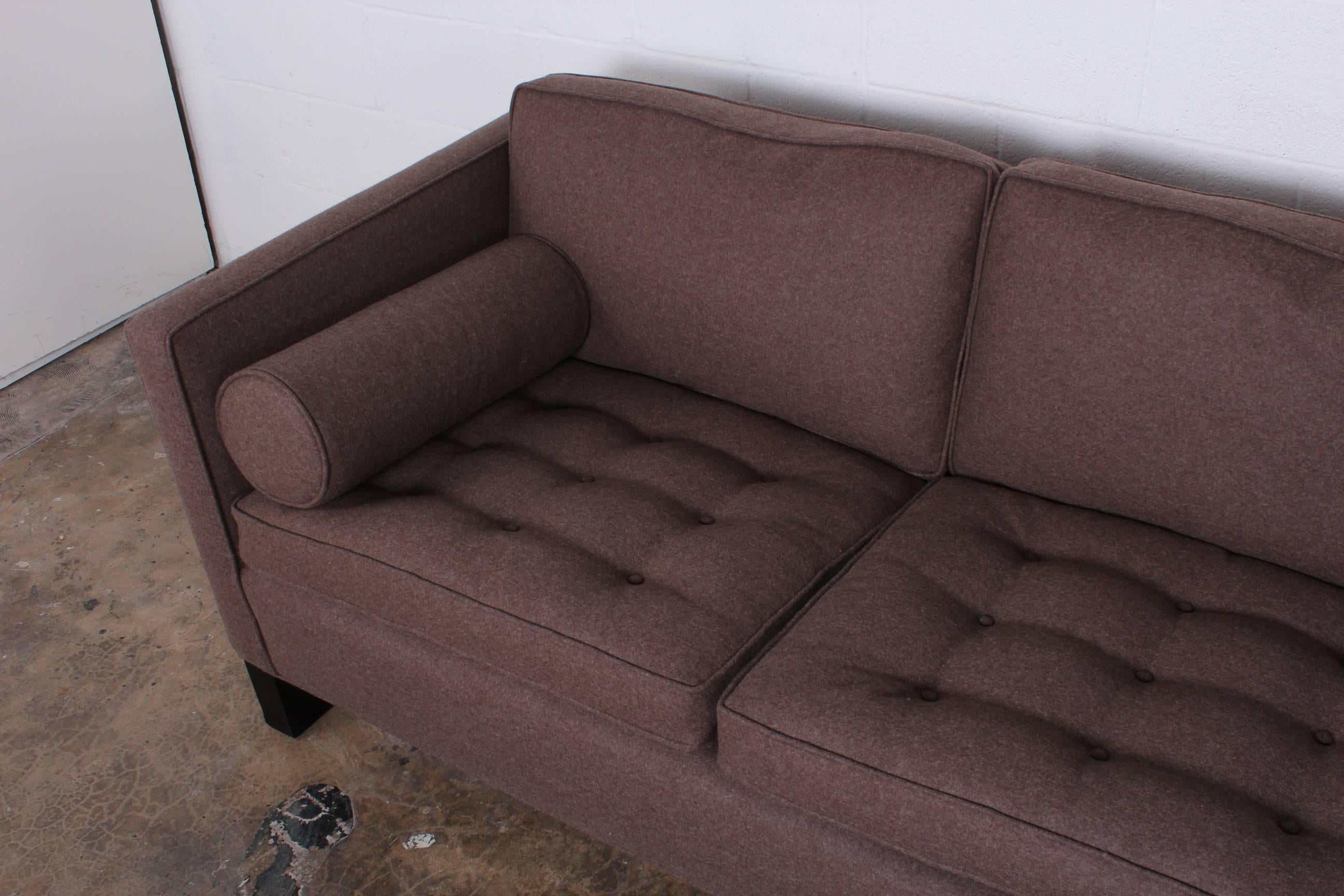 Sofa entworfen von Mies Van Der Rohe für Knoll (Stoff) im Angebot