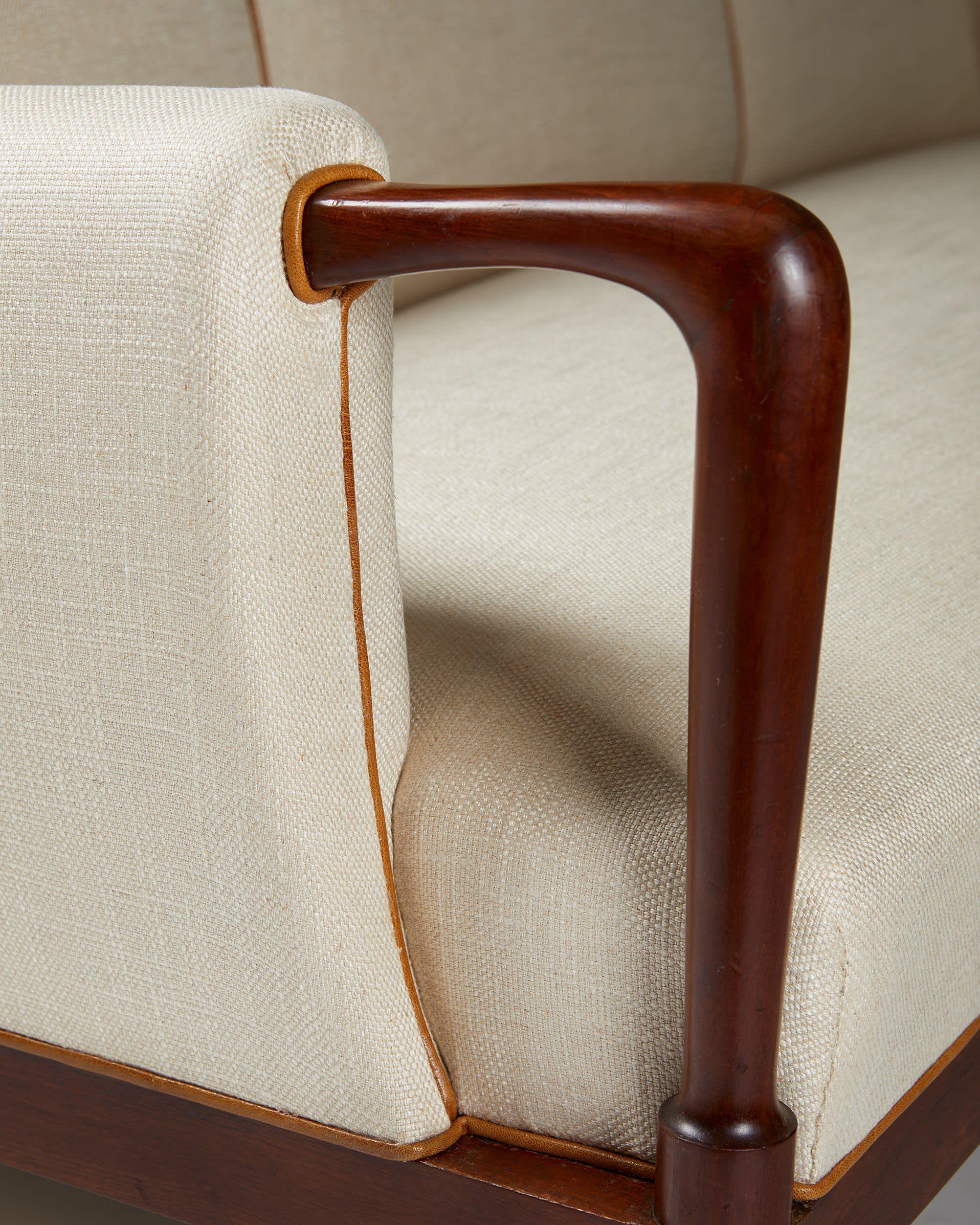Sofa designed by N.D. Hansen and Flemming Johansen, cabinetmaker Ove Lander In Good Condition For Sale In Stockholm, SE