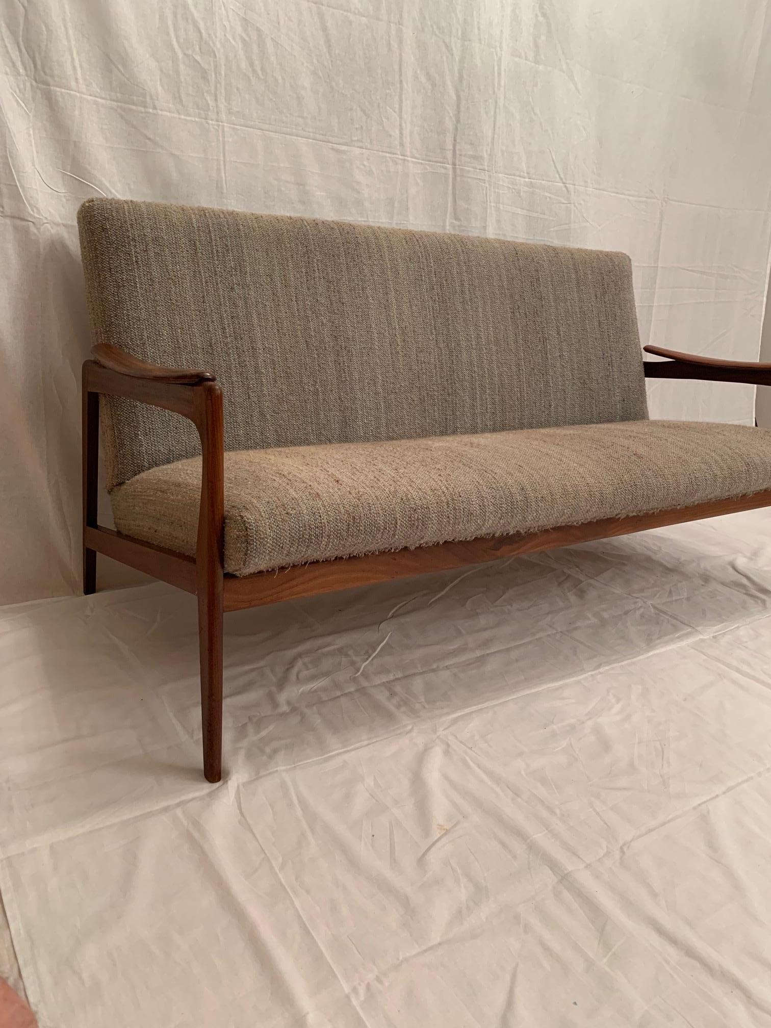 Sofa Designed by Rolf Rastad & Adolf Relling, Dokka Mobler, 1960s In Good Condition For Sale In Mazowieckie, PL