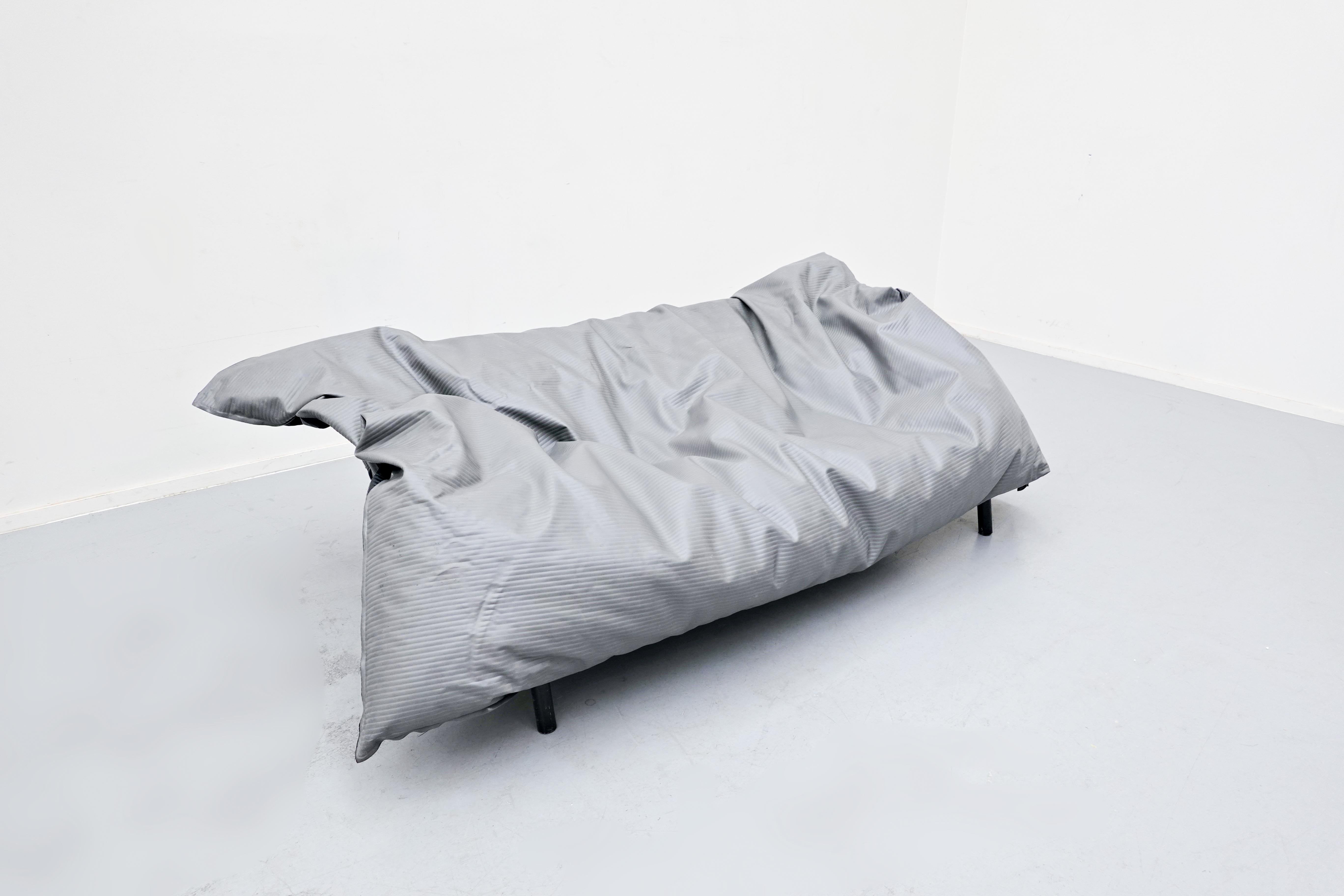 Sofa Designed by Ron Arad for One/Off, United Kingdom, 1985 In Good Condition In Brussels, BE