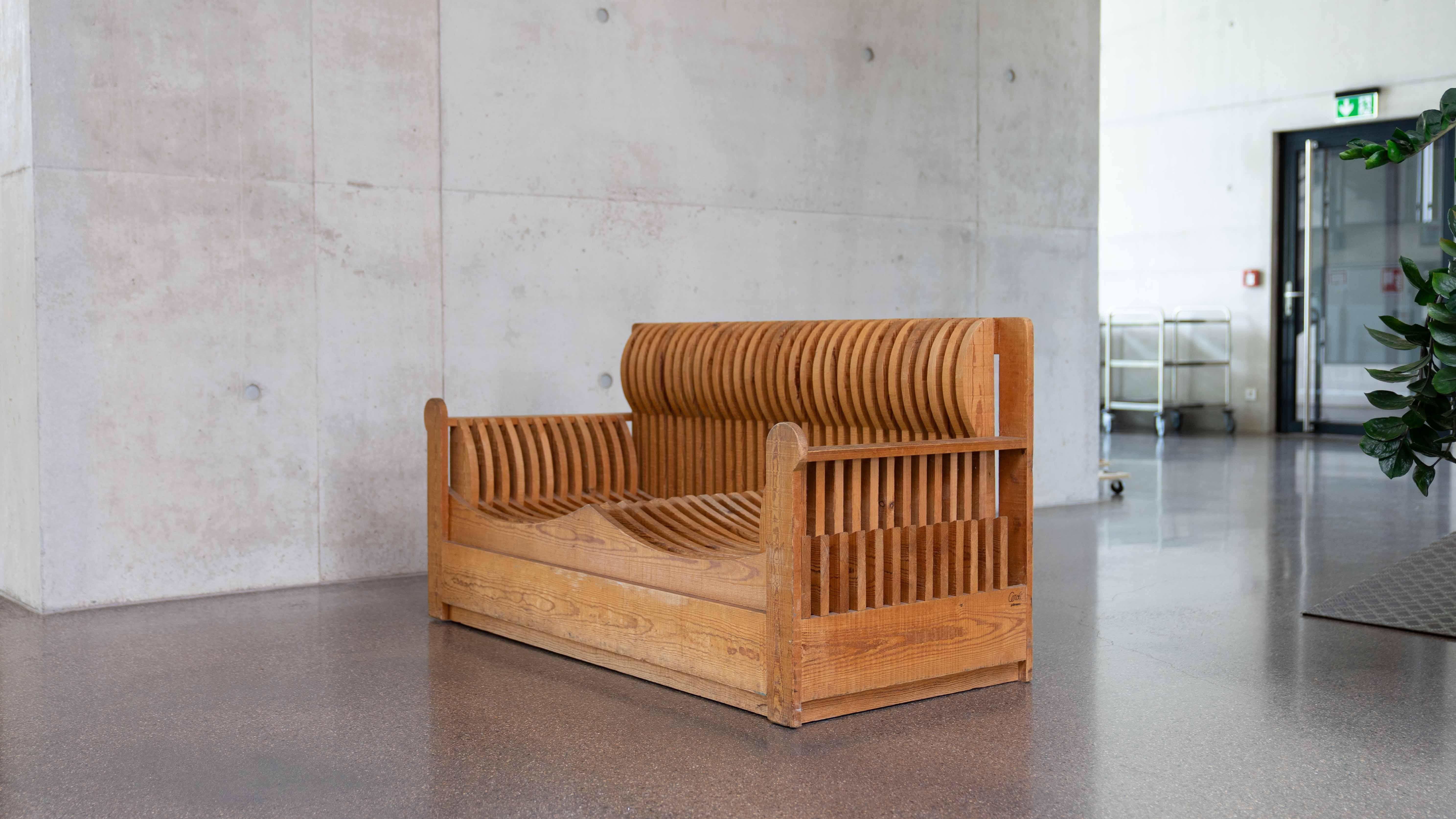 Sofa de la série Mobili nella Valle de Mario Ceroli pour Poltronova Bon état - En vente à Halle, DE