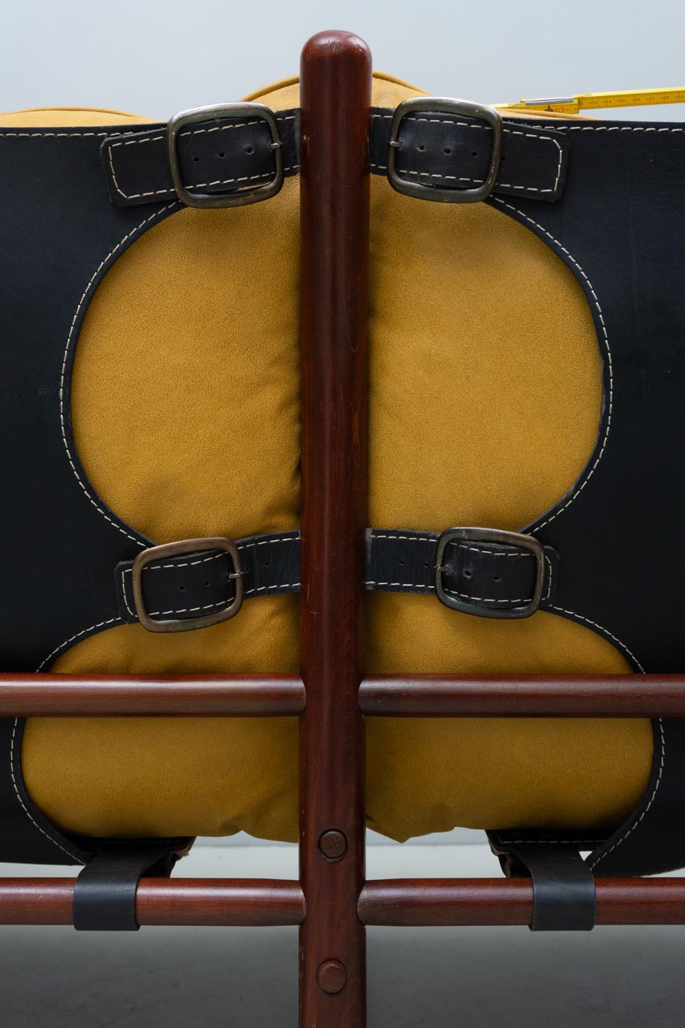 Sofa 'Illona' in Yellow Leather by Arne Norell, 1968 In Excellent Condition For Sale In Berlin, DE