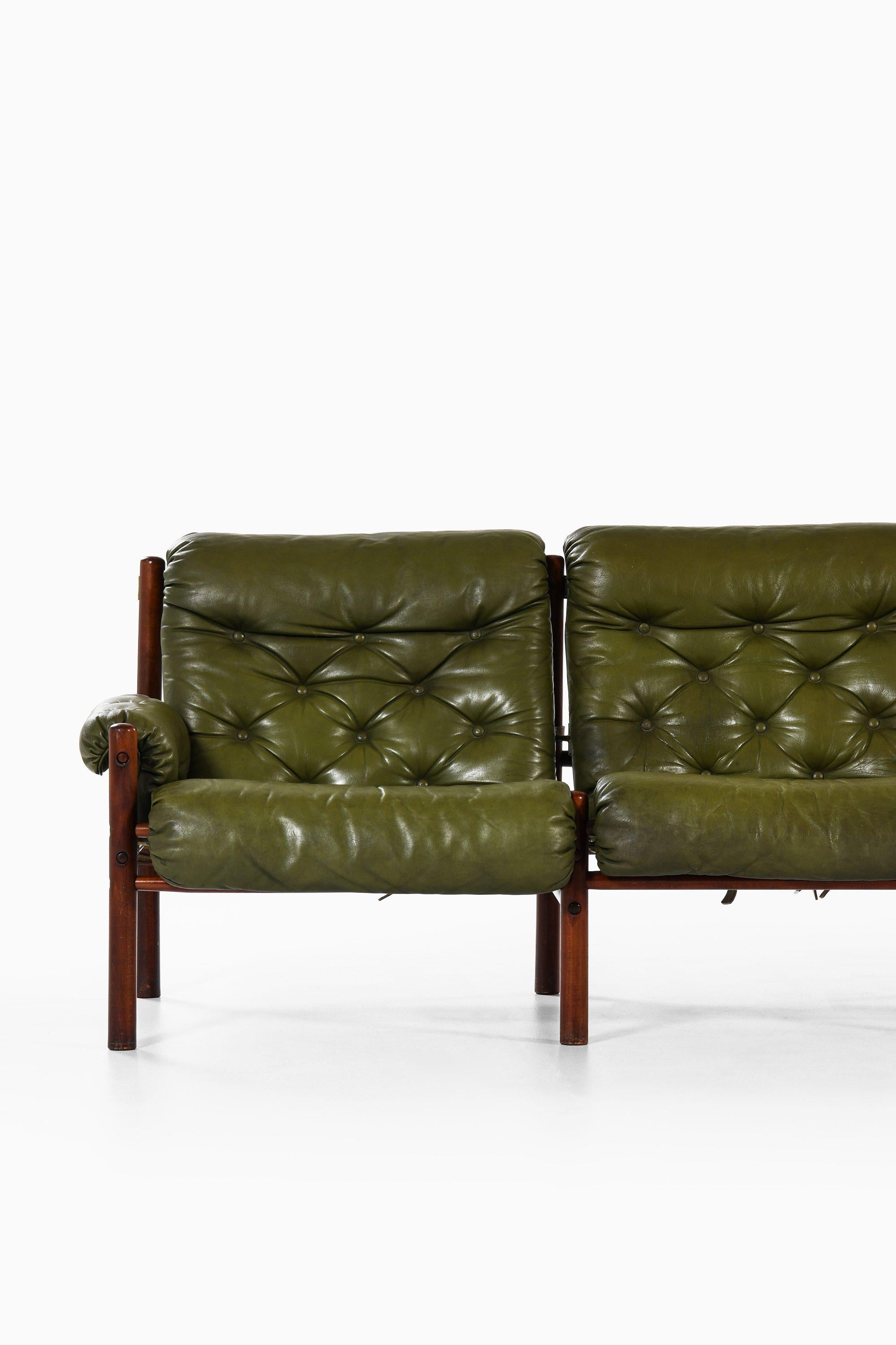 Sofa in Beech and Leather by Arne Norell, 1960s In Good Condition For Sale In Limhamn, Skåne län
