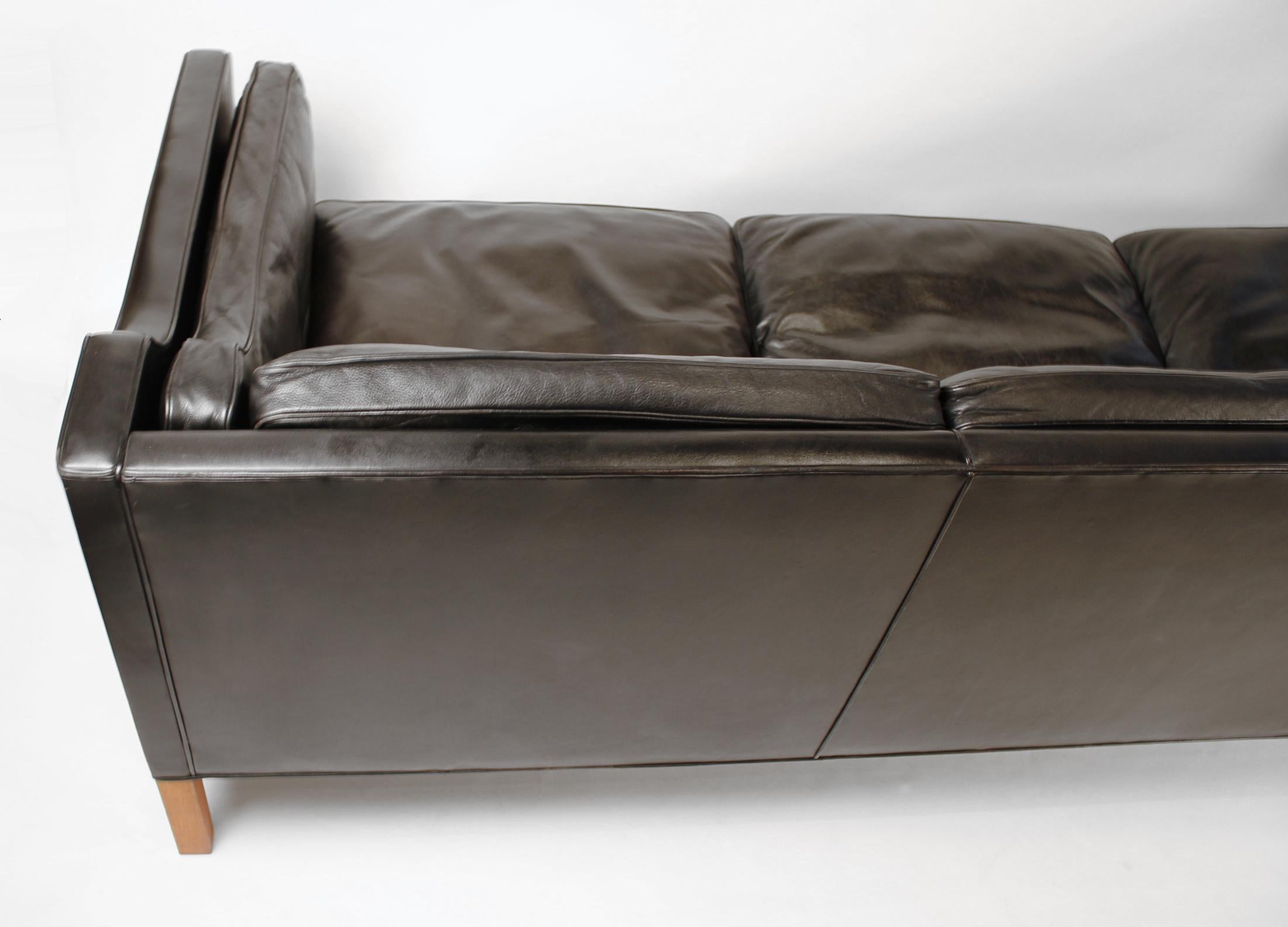 Mid-20th Century Sofa in Black Leather by Borge Mogensen