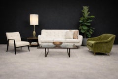 Sofa in Hardwood and Off-White Bouclé by Giuseppe Scapinelli, Brazil, 1950s