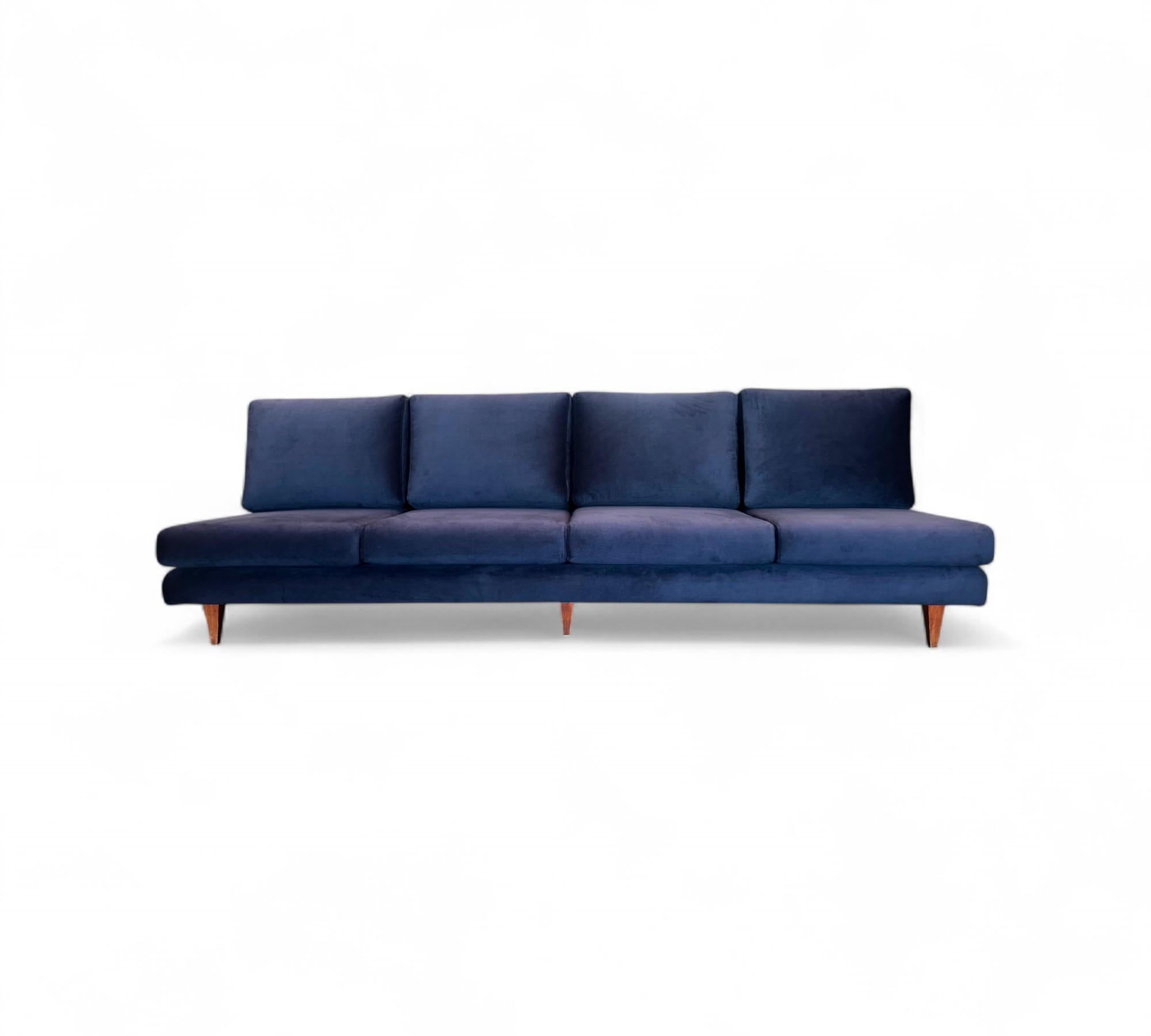 Mid-Century Modern Sofa in Hardwood & Loose Cushions in Blue Velvet, Joaquim Tenreiro For Sale