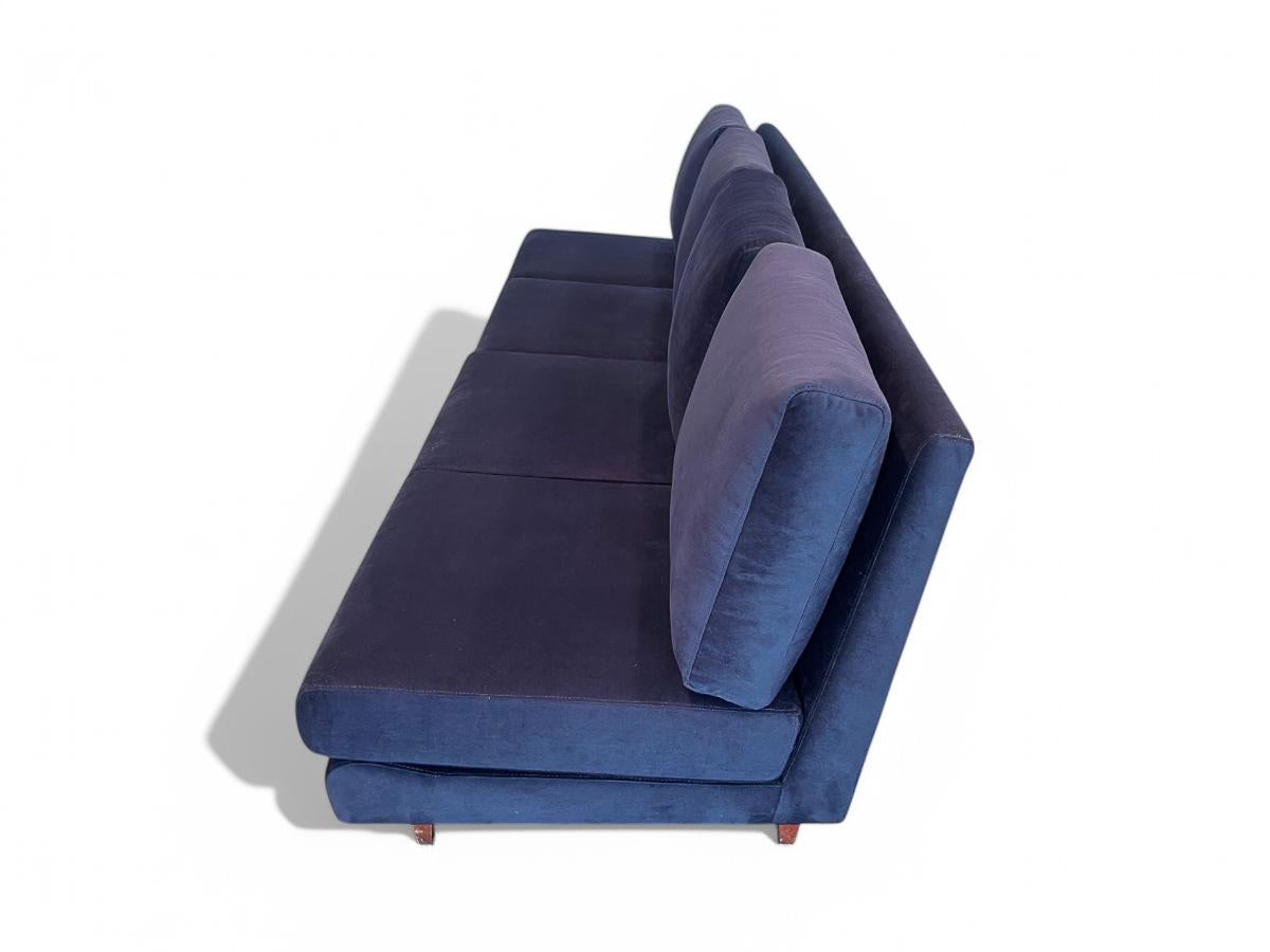 Woodwork Sofa in Hardwood & Loose Cushions in Blue Velvet, Joaquim Tenreiro For Sale
