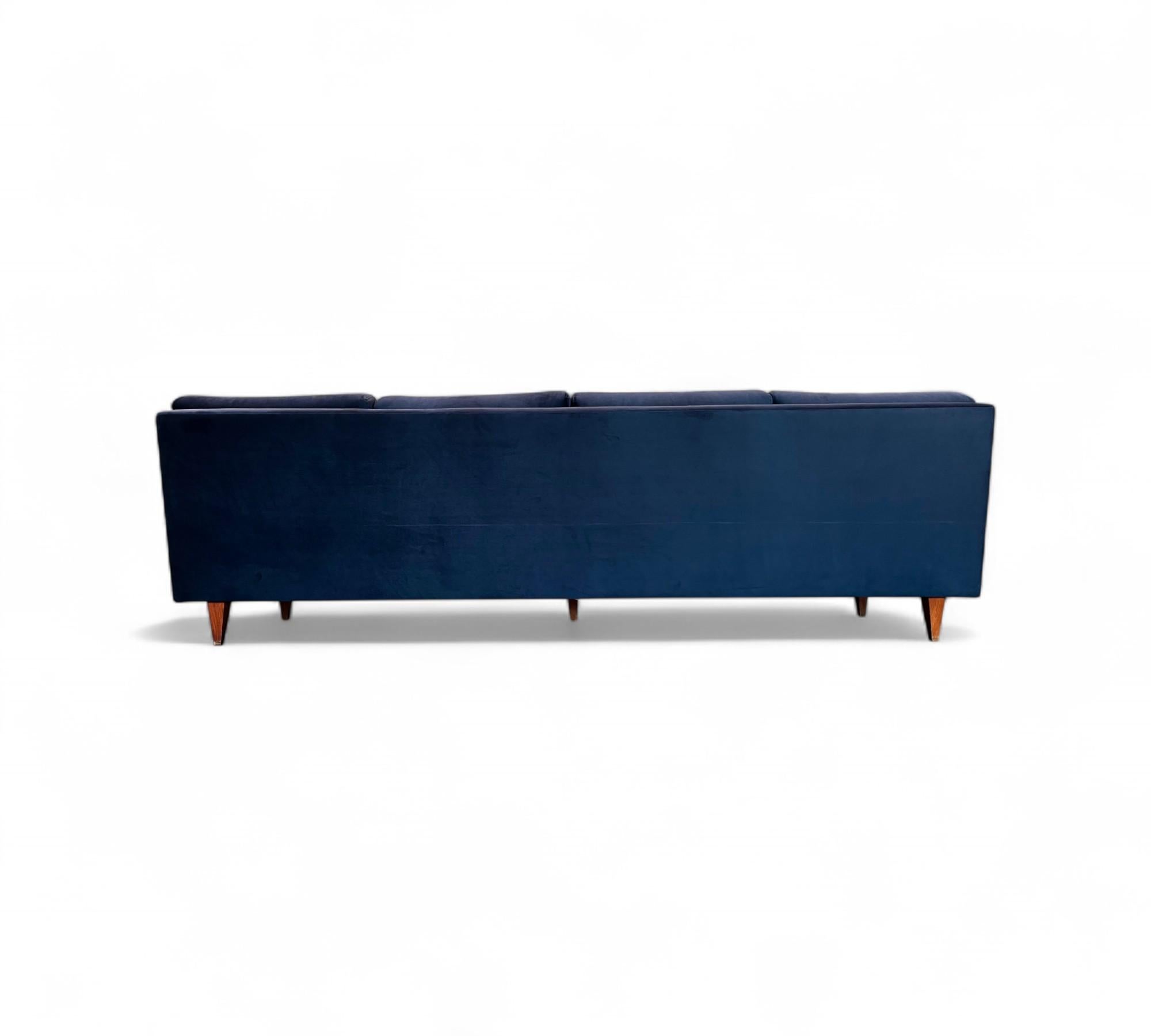 Sofa in Hardwood & Loose Cushions in Blue Velvet, Joaquim Tenreiro For Sale 1