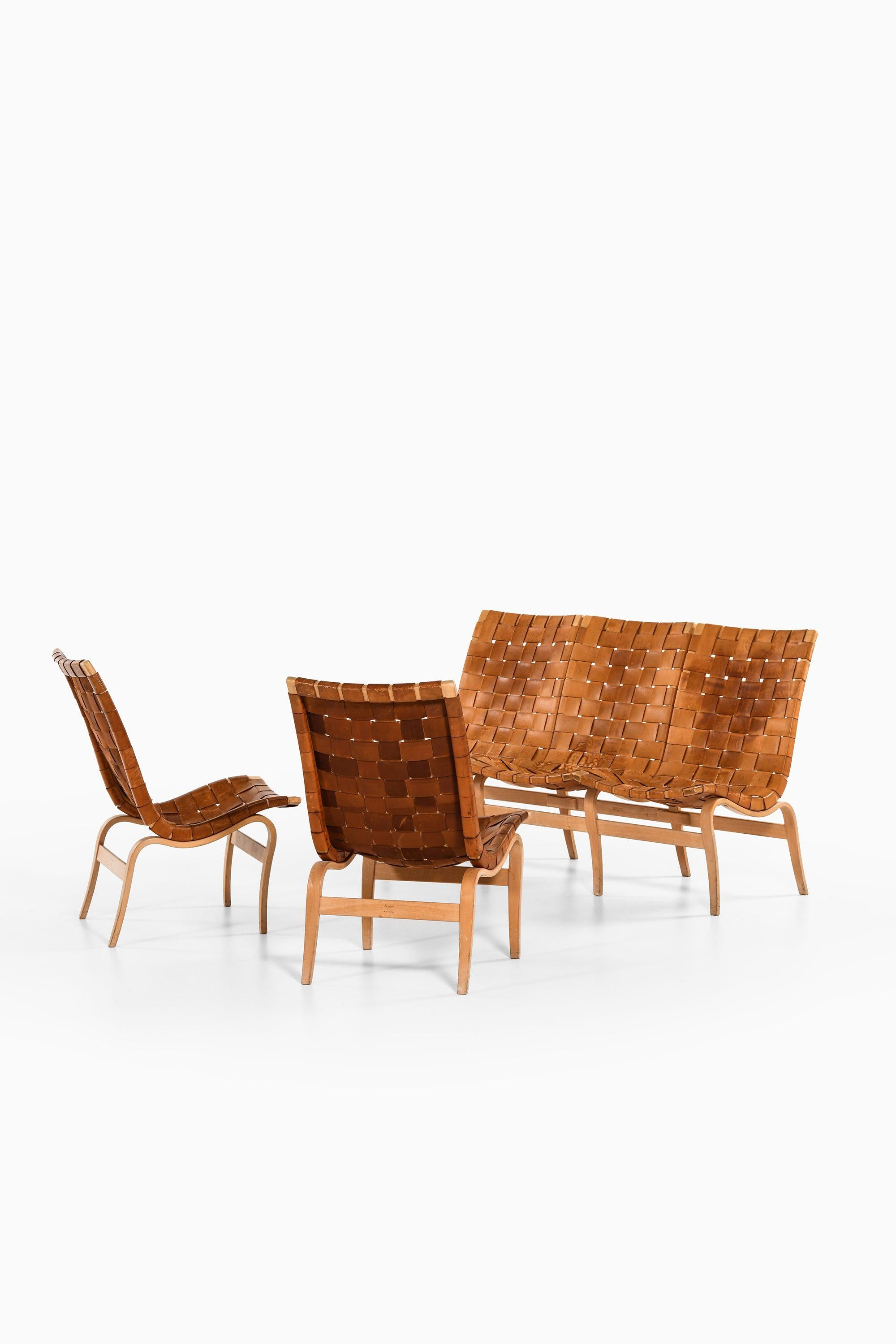 Sofa aus laminierter Birke und Original-Lederband von Bruno Mathsson, 1968 (Schwedisch) im Angebot