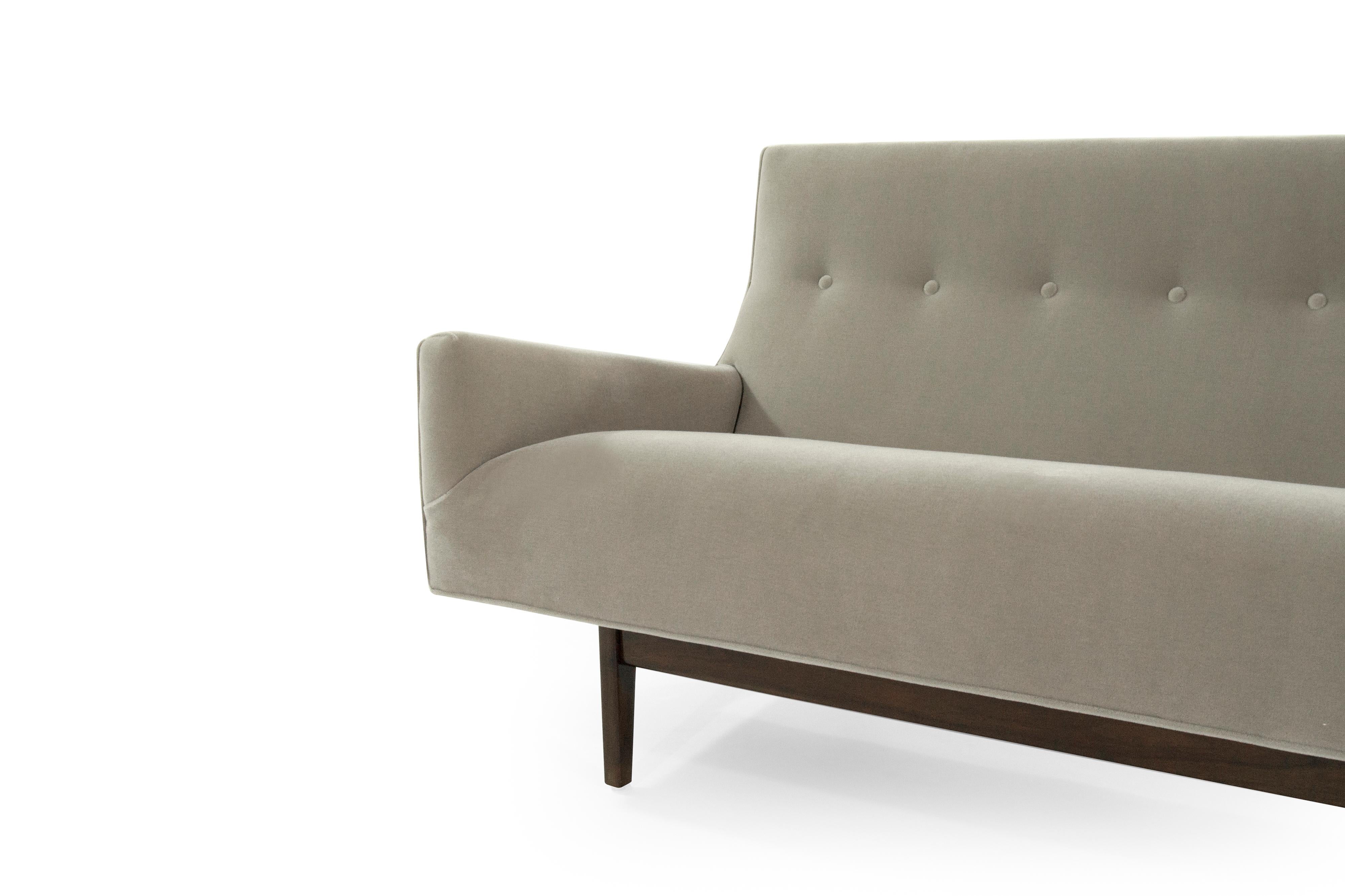 Sofa in Natural Mohair by Jens Risom, Model U-150 5