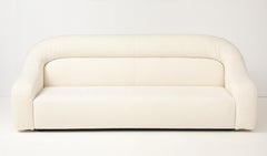 Canapé dans le style de George Inness pour Eurosalotto en Ivory Boucle, Italie